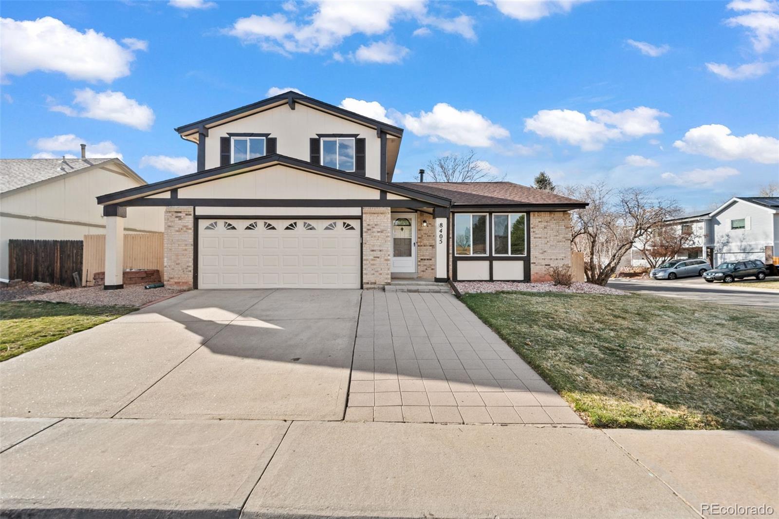 8405 W 74th Drive, arvada MLS: 9716415 Beds: 4 Baths: 3 Price: $785,000