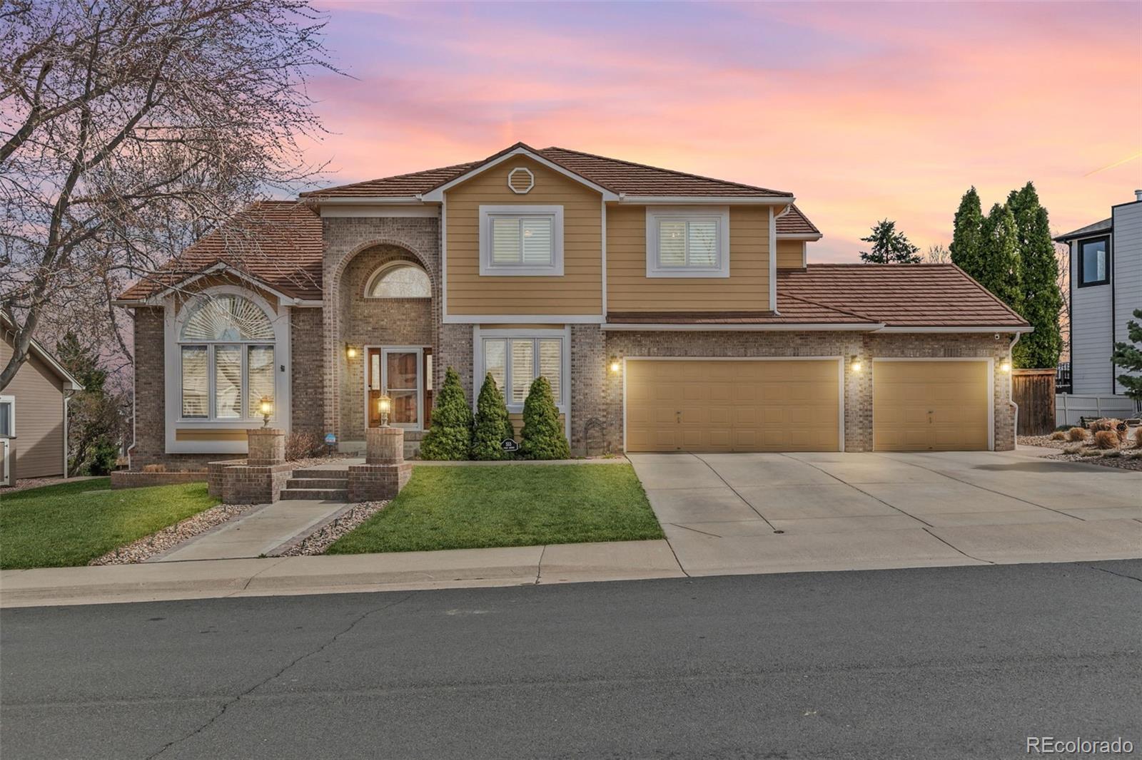 553  Ouray Avenue, broomfield MLS: 9295419 Beds: 5 Baths: 4 Price: $1,125,000