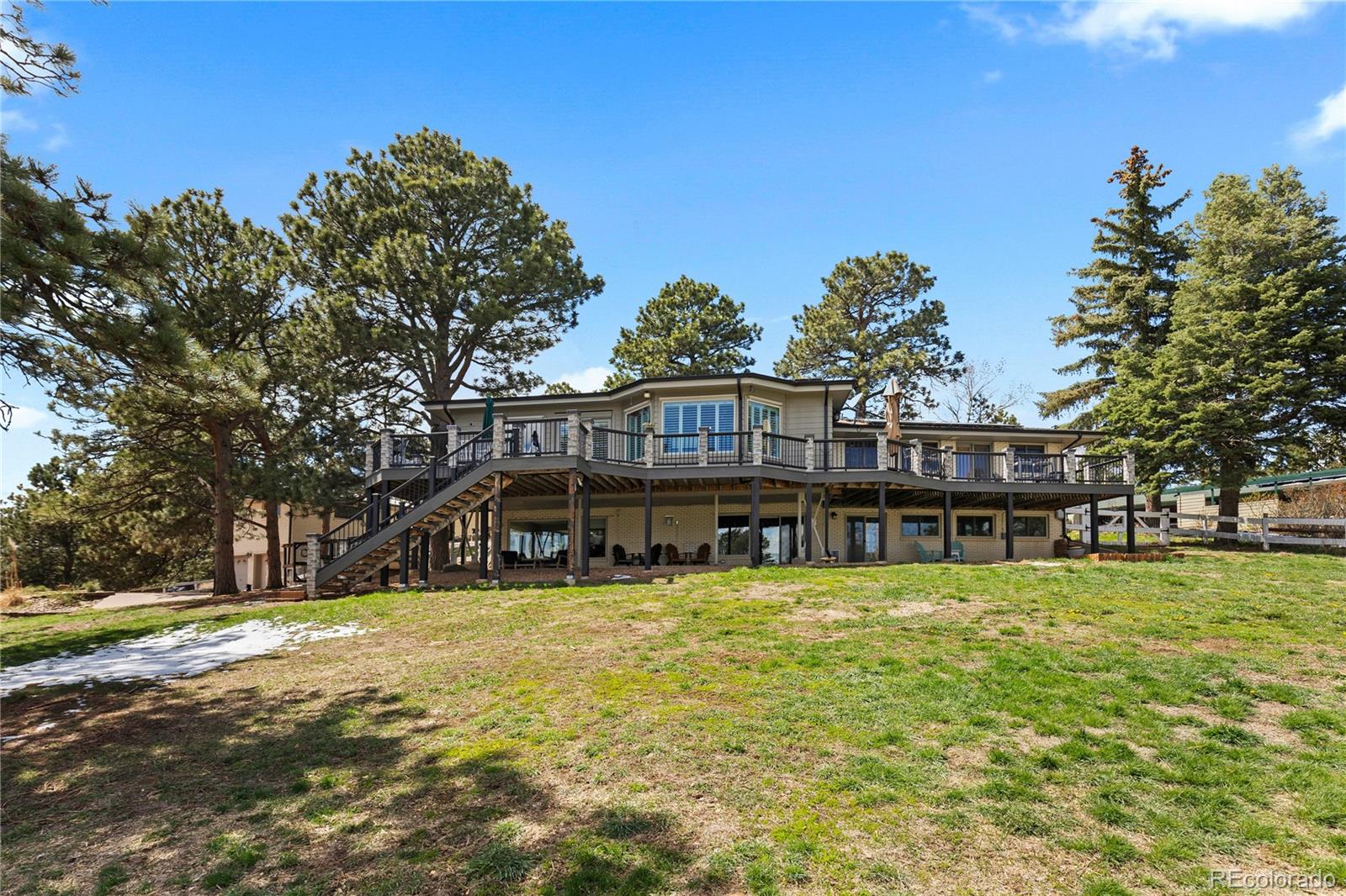 128  Dekker Drive, golden MLS: 6532480 Beds: 4 Baths: 7 Price: $1,900,000