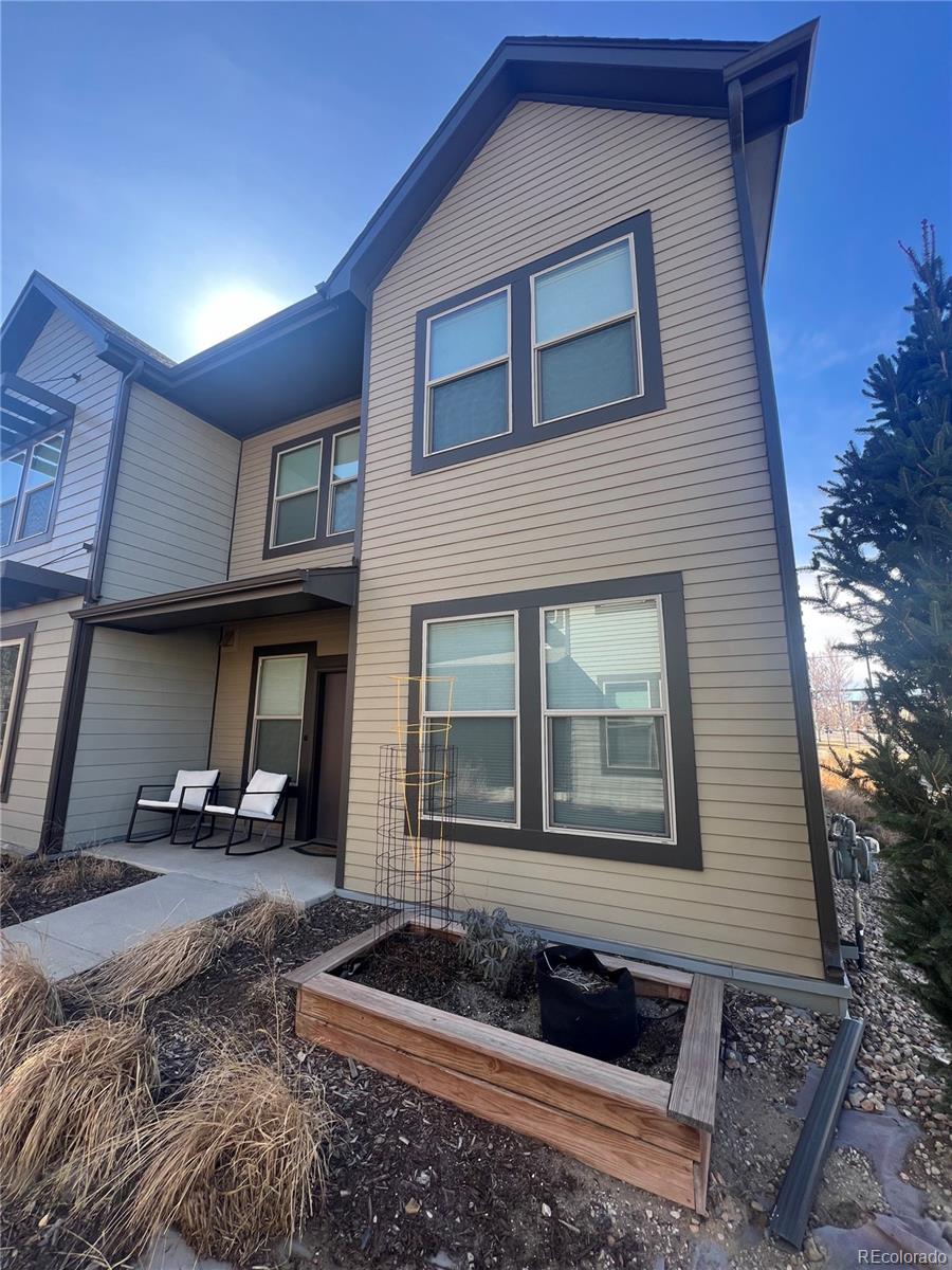 3528  Central Park Boulevard , Denver  MLS: 9835384 Beds: 3 Baths: 3 Price: $304,687