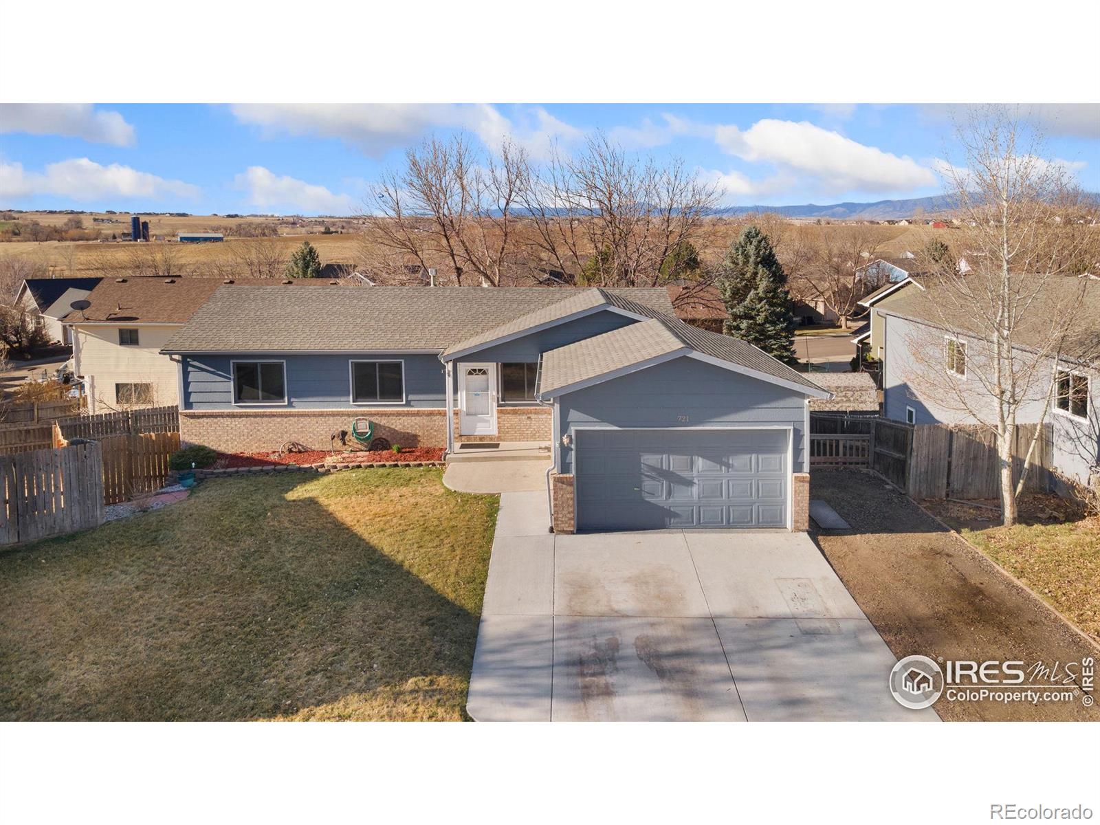 721  Sage Place, berthoud MLS: 4567891029234 Beds: 5 Baths: 2 Price: $480,000