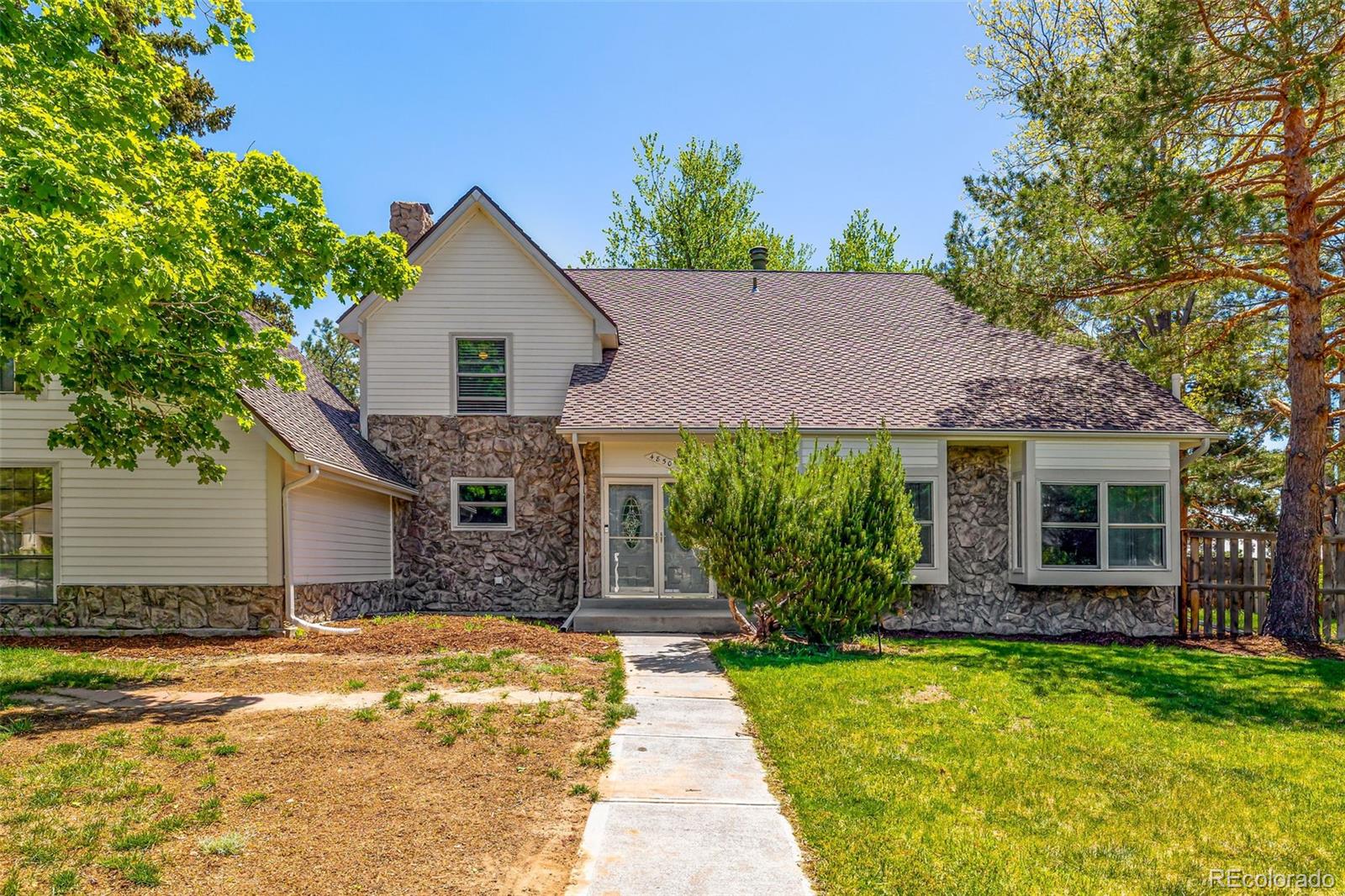 aurora  House Search Picture
