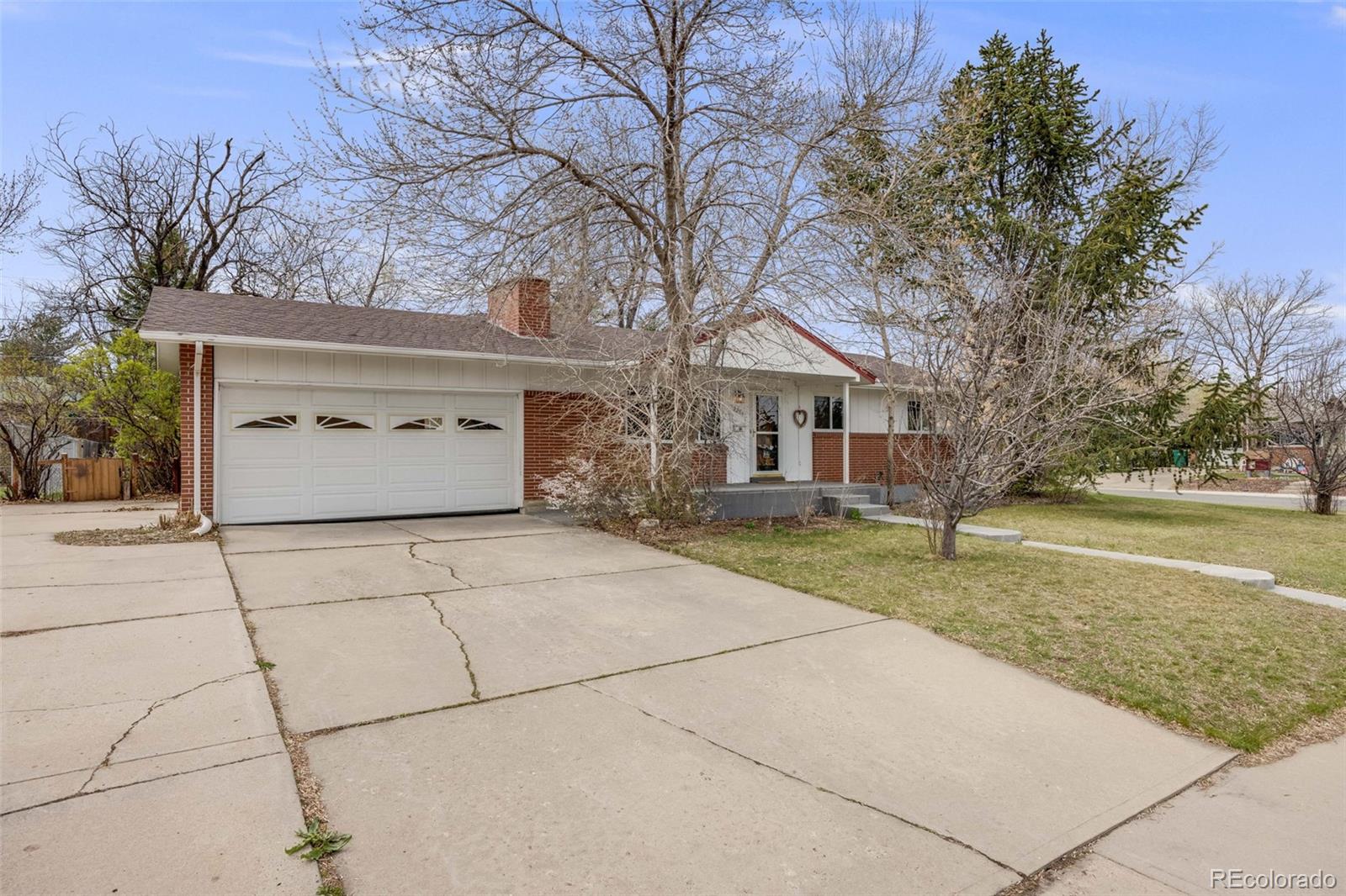 2299  Zinnia Way, golden  House Search MLS Picture