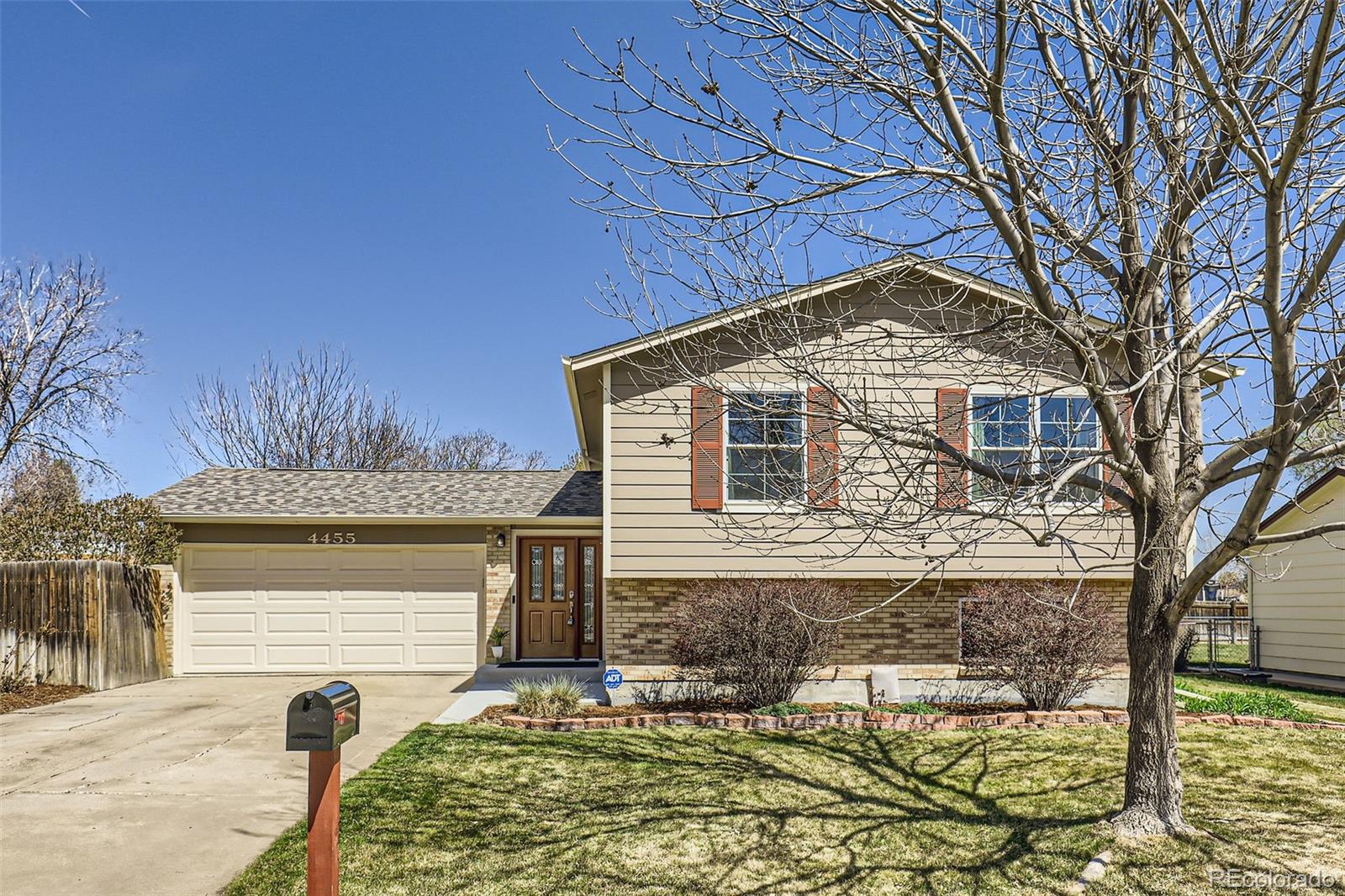 4455 E 115th Avenue, thornton  House Search MLS Picture