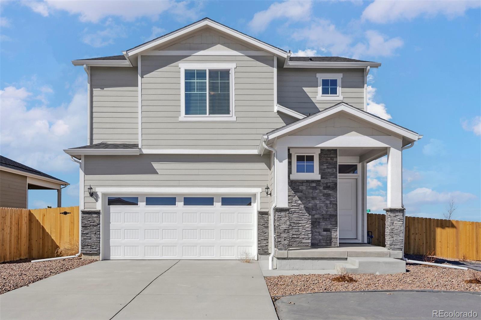 17945 E 94th Avenue, commerce city MLS: 6987612 Beds: 4 Baths: 3 Price: $589,900