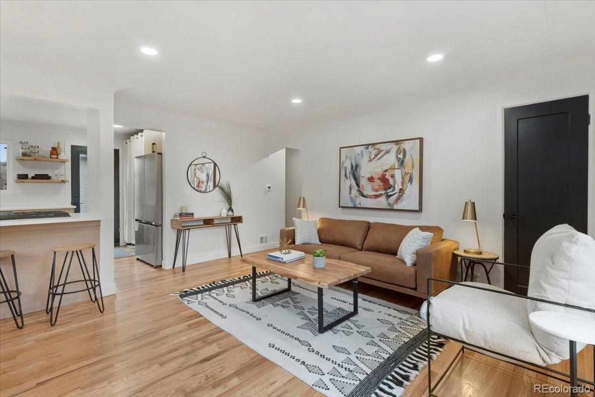 3379  Krameria Street, denver MLS: 8627008 Beds: 2 Baths: 1 Price: $419,450