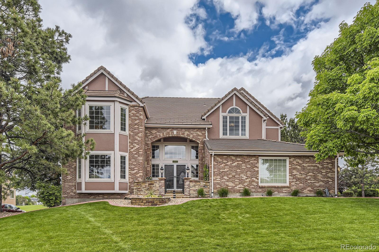 lone tree  House Search Picture