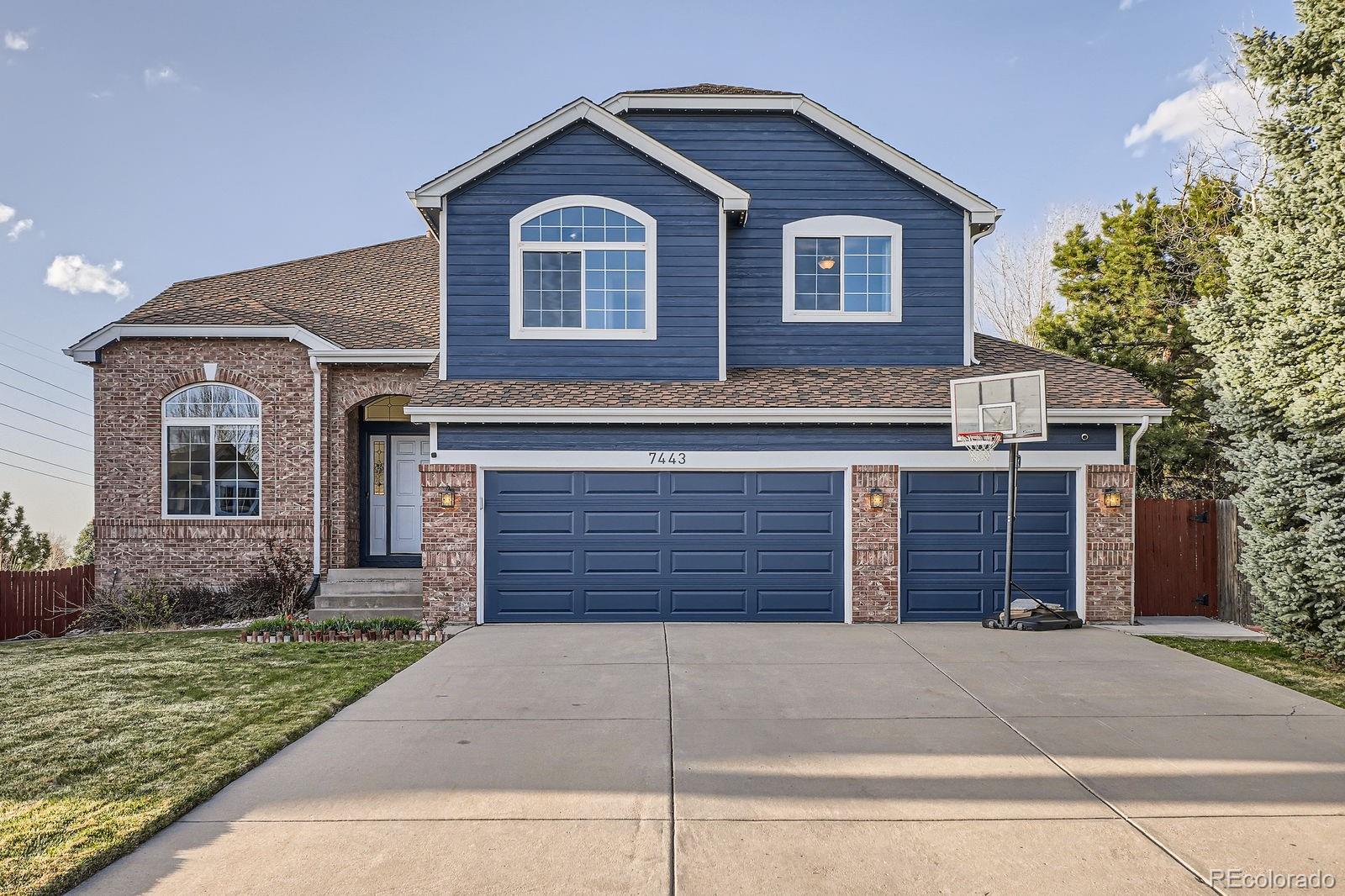 7443  Indian Wells Cove, lone tree MLS: 5261042 Beds: 5 Baths: 4 Price: $864,900