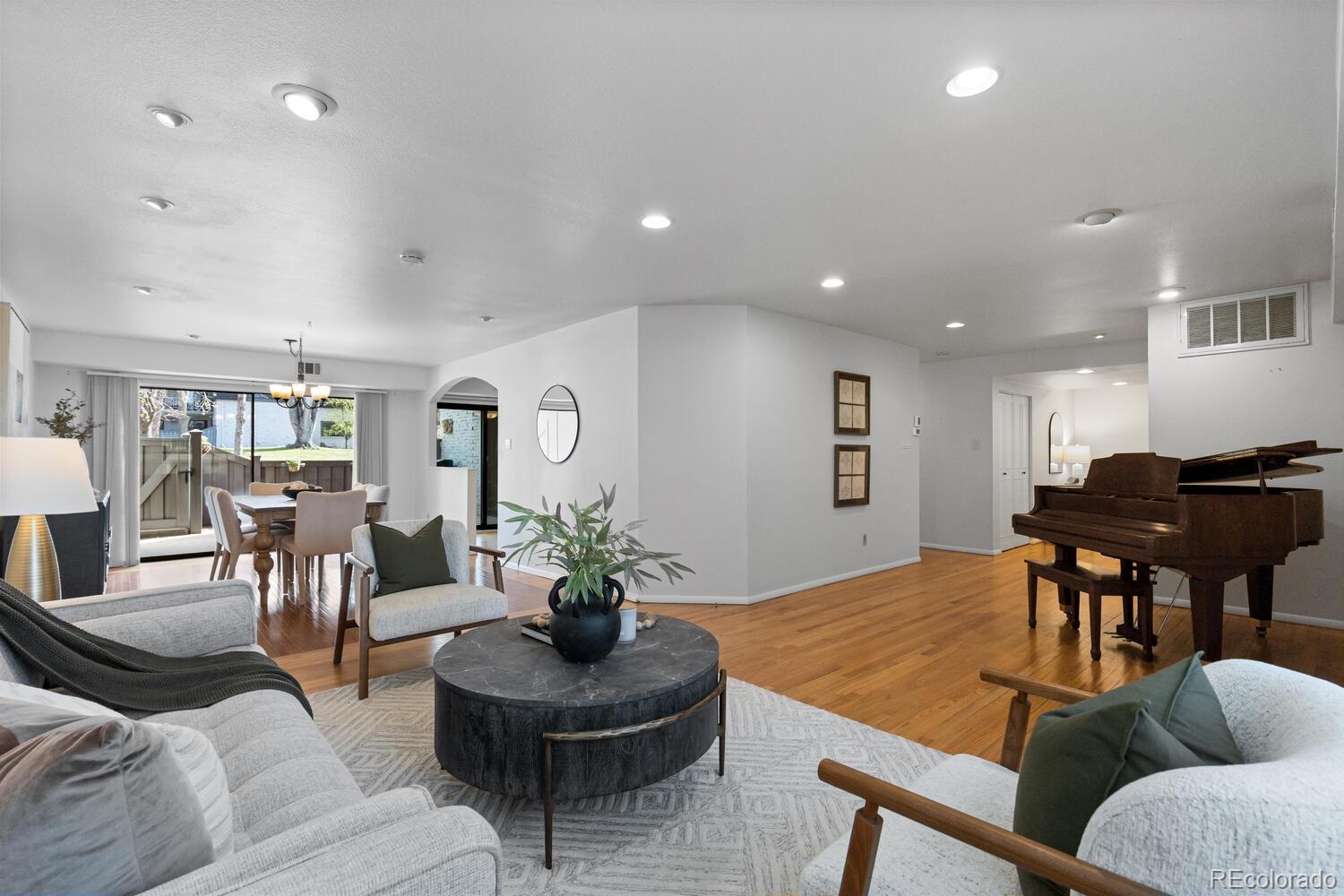 3511 S Hillcrest Drive, denver  House Search MLS Picture
