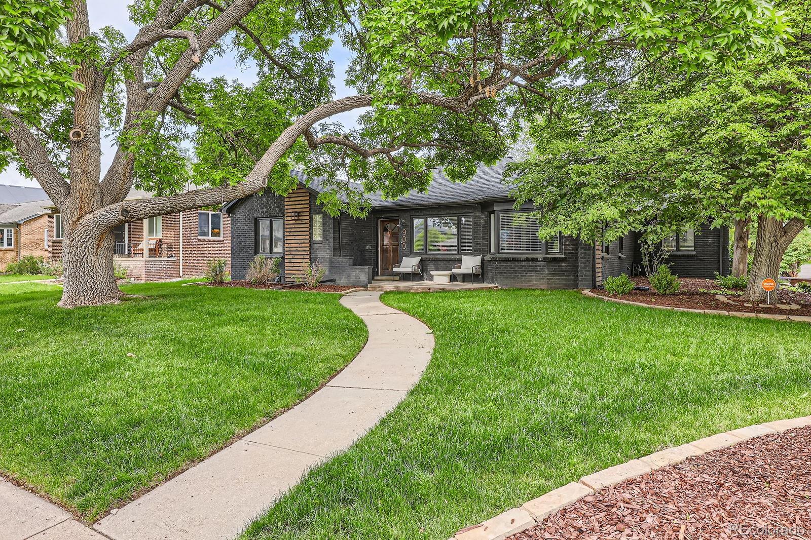 900  Locust Street, denver MLS: 7385924 Beds: 4 Baths: 2 Price: $859,000