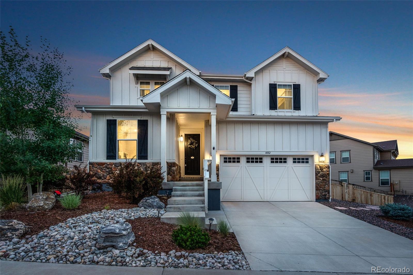 4082  Fortune Lane, castle rock MLS: 4967179 Beds: 4 Baths: 3 Price: $799,000