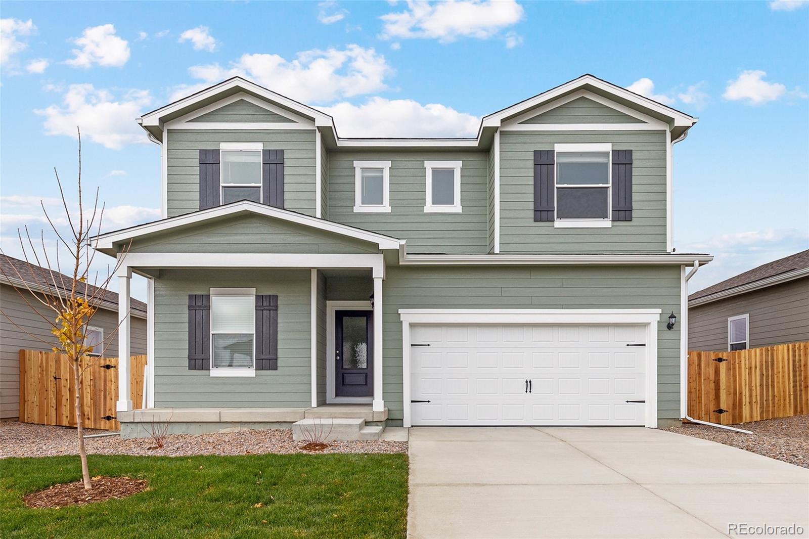 2145  Alyssa Street, fort lupton MLS: 2067366 Beds: 4 Baths: 3 Price: $561,900
