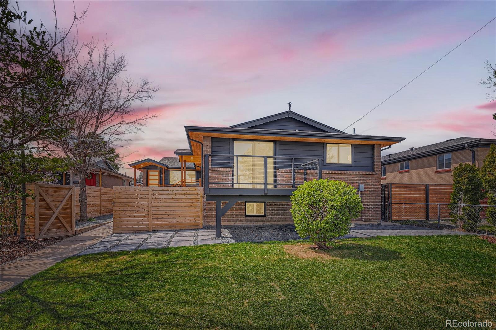 edgewater  House Search Picture