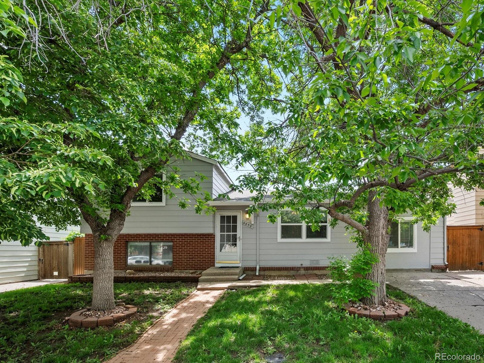 aurora  House Search Picture