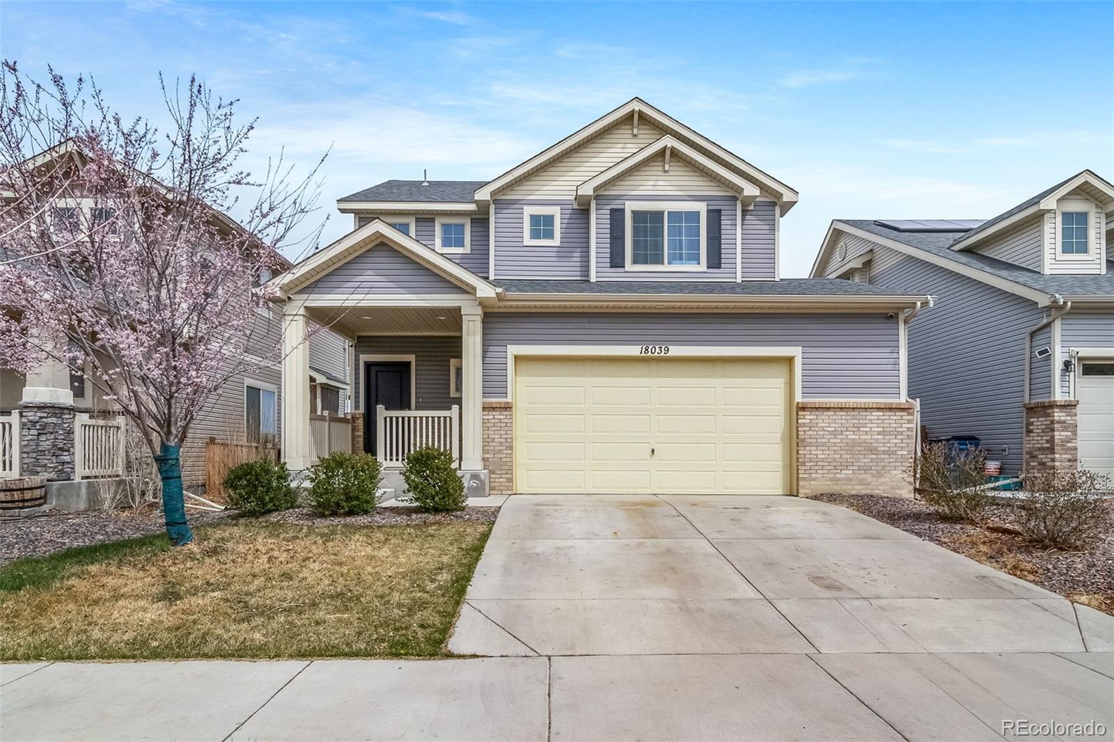 18039 E 108th Place, commerce city MLS: 3064059 Beds: 4 Baths: 4 Price: $509,500