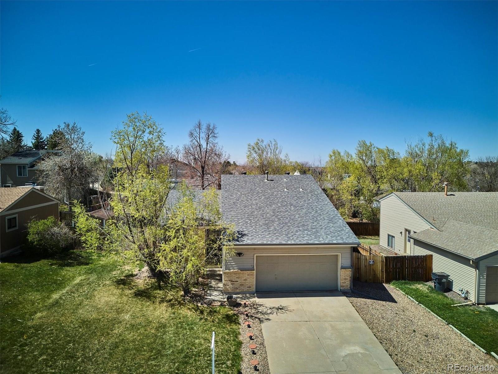 2743 S Uravan Street, aurora MLS: 8256428 Beds: 3 Baths: 2 Price: $450,000