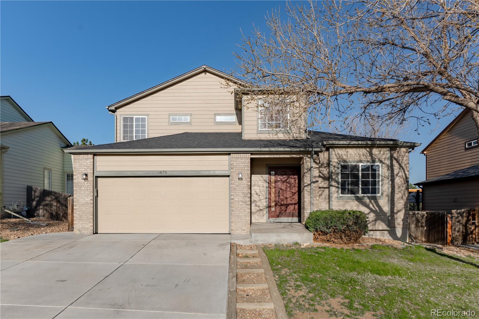 2875 S Tower Way, aurora MLS: 3445624 Beds: 3 Baths: 3 Price: $549,900