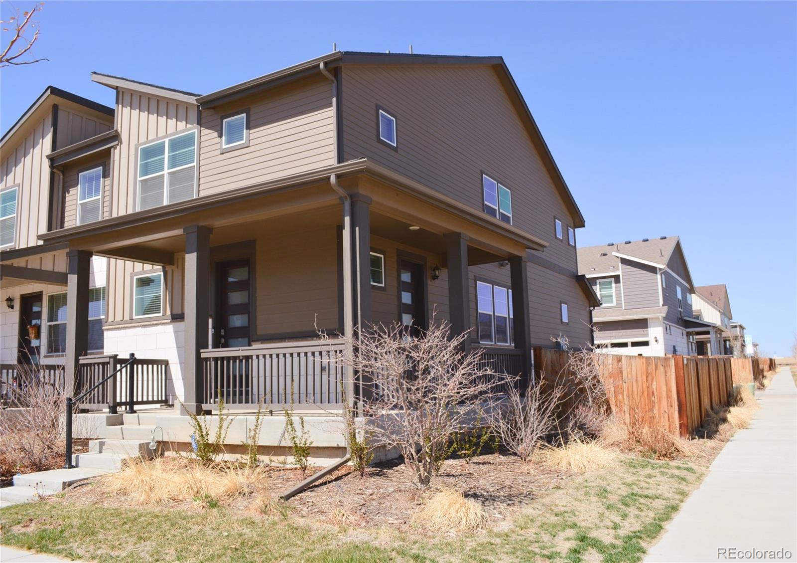 21795 E 8th Avenue , Aurora  MLS: 7497383 Beds: 3 Baths: 3 Price: $490,000