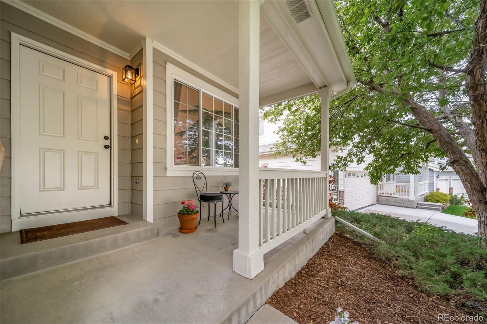 20738 E Grand Place, aurora MLS: 2547198 Beds: 3 Baths: 3 Price: $560,000