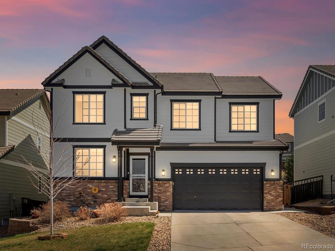 2853  Black Canyon Way, castle rock MLS: 4444965 Beds: 4 Baths: 3 Price: $740,000