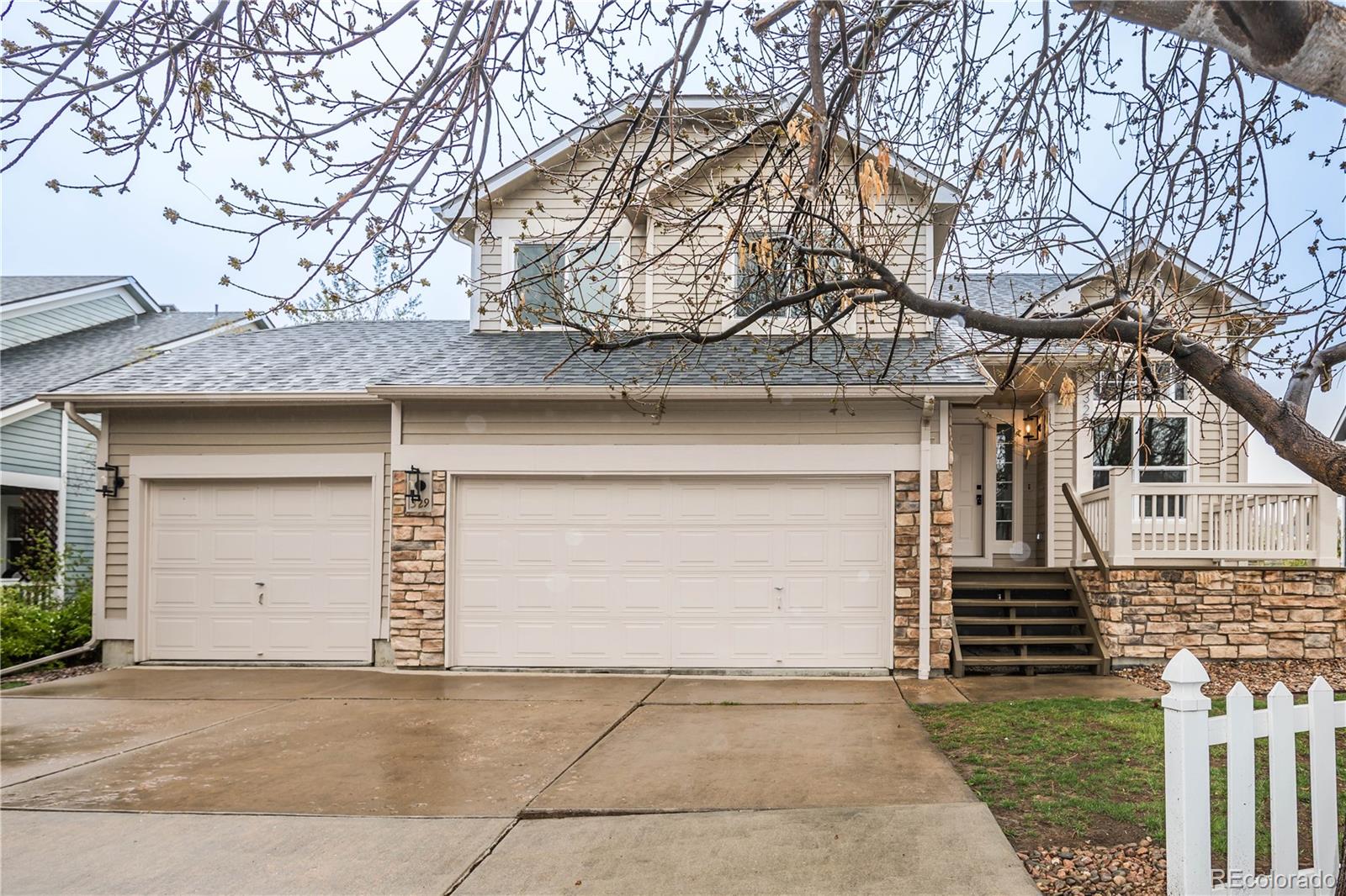 329  Lodgewood Lane, lafayette MLS: 4488077 Beds: 4 Baths: 4 Price: $879,973