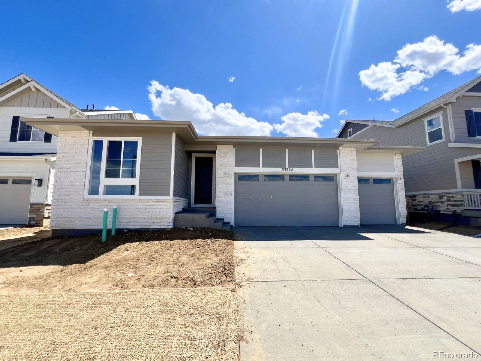 aurora  House Search Picture