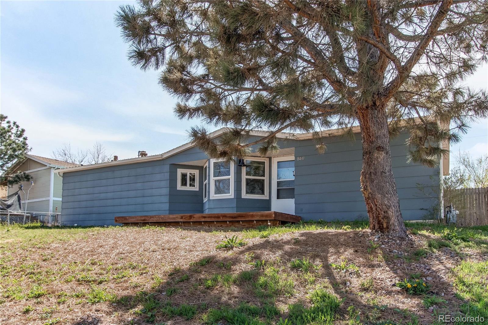 8441  Hope Court, denver MLS: 6470904 Beds: 3 Baths: 2 Price: $423,999
