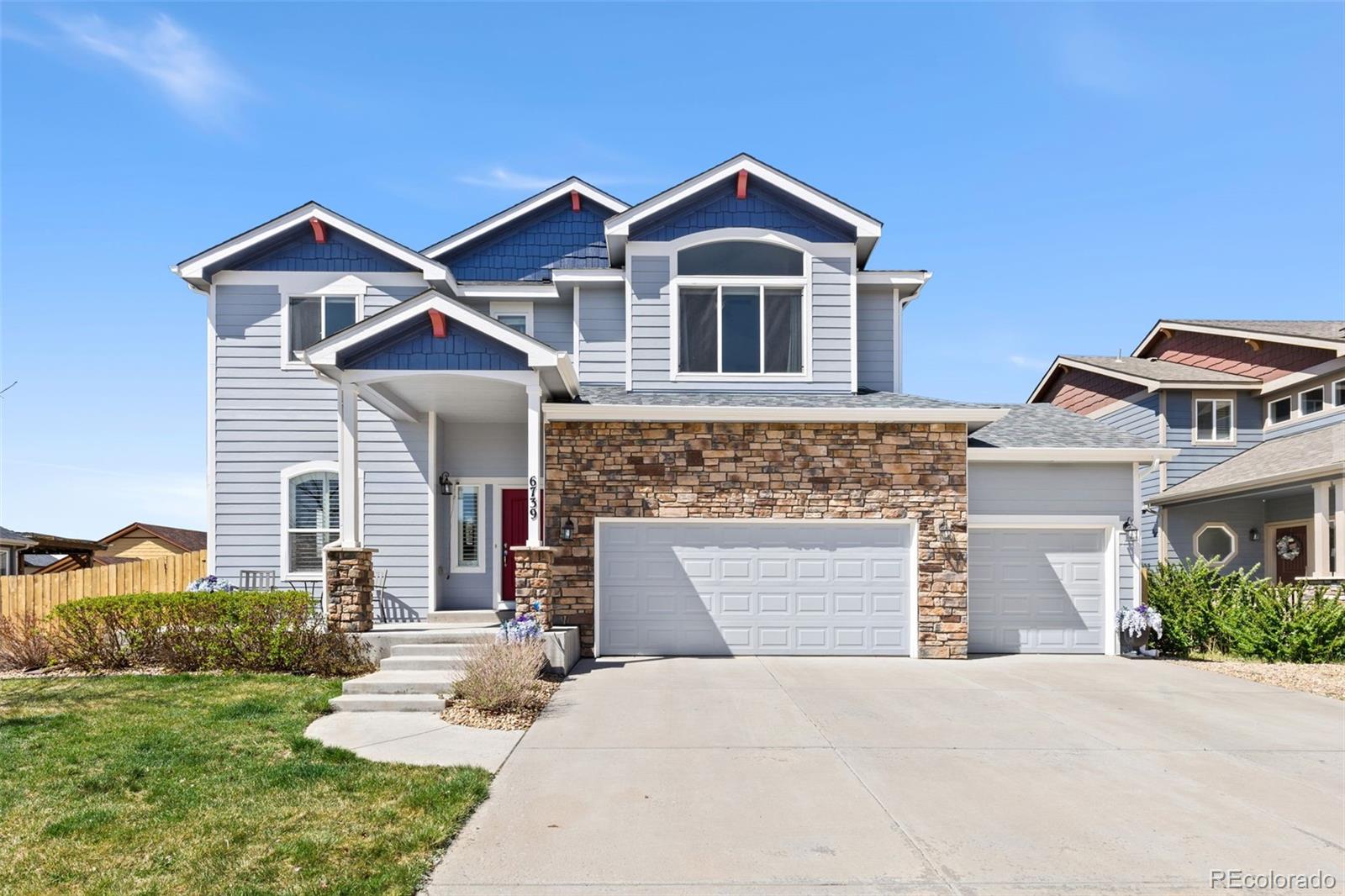 6739  Blue Spruce Street, frederick MLS: 9973103 Beds: 4 Baths: 4 Price: $650,000