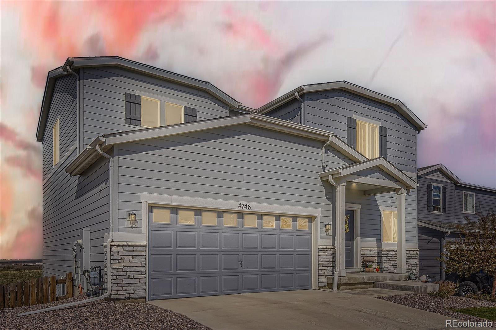 4746  River Highlands Loop, elizabeth MLS: 8537869 Beds: 3 Baths: 3 Price: $529,000