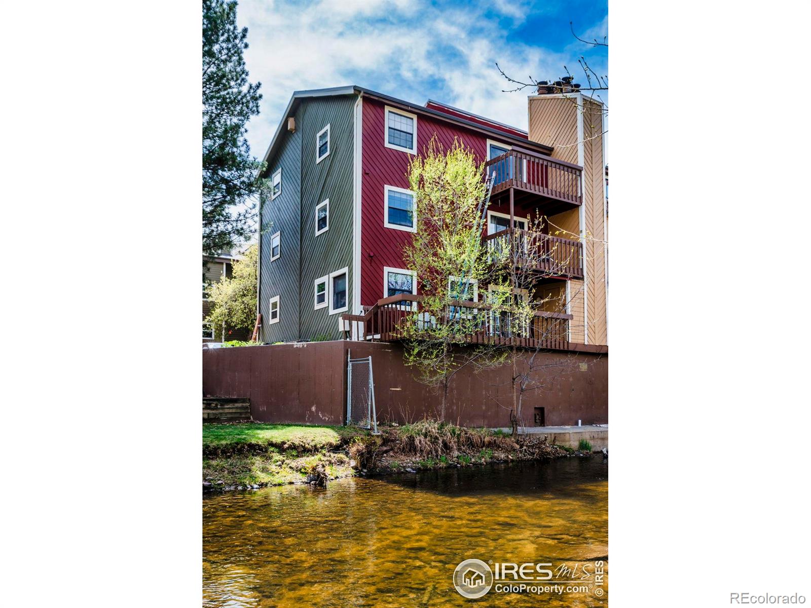boulder  House Search Picture