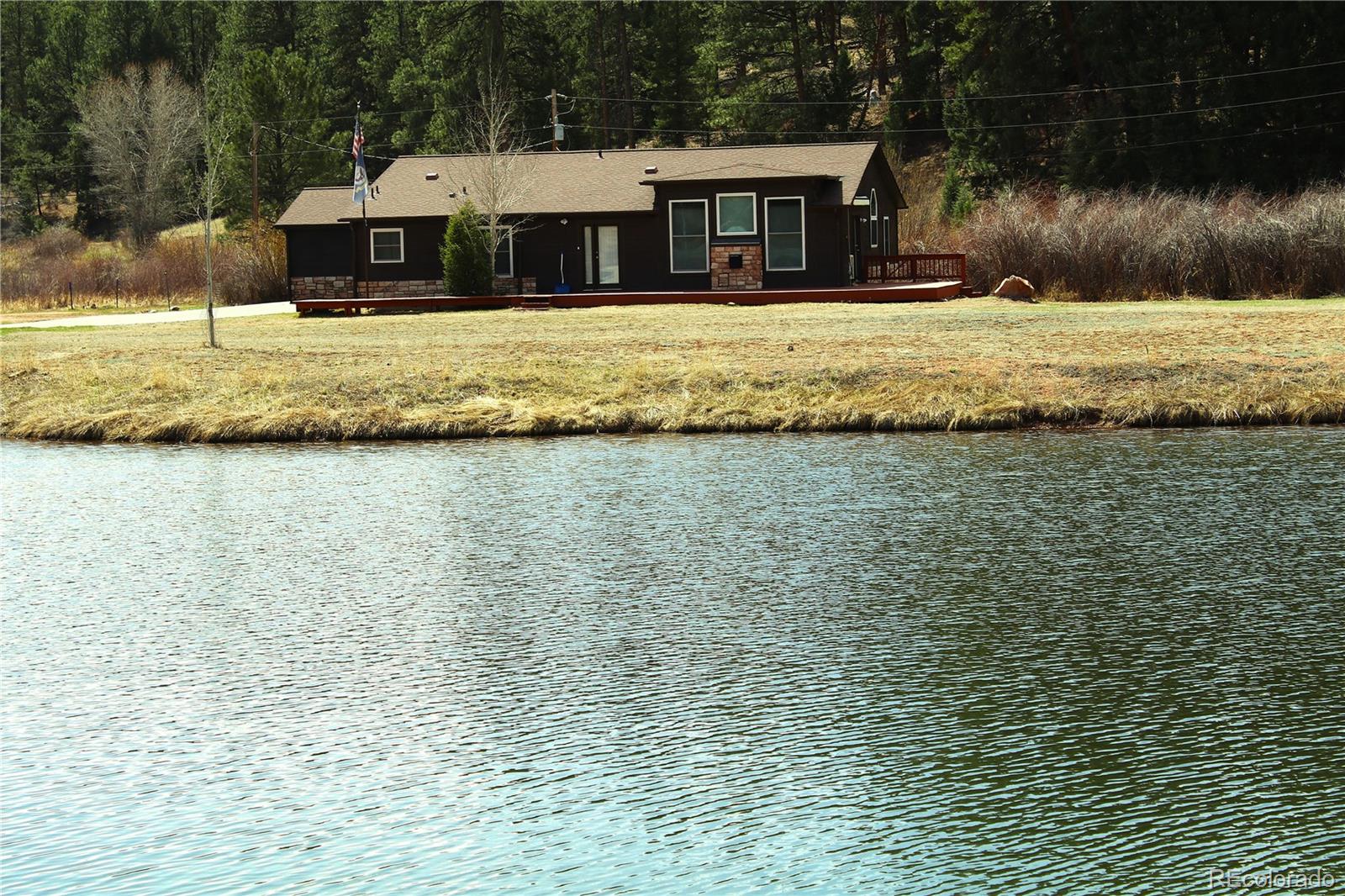 14885  Lodge Drive, sedalia MLS: 2190763 Beds: 3 Baths: 2 Price: $649,900