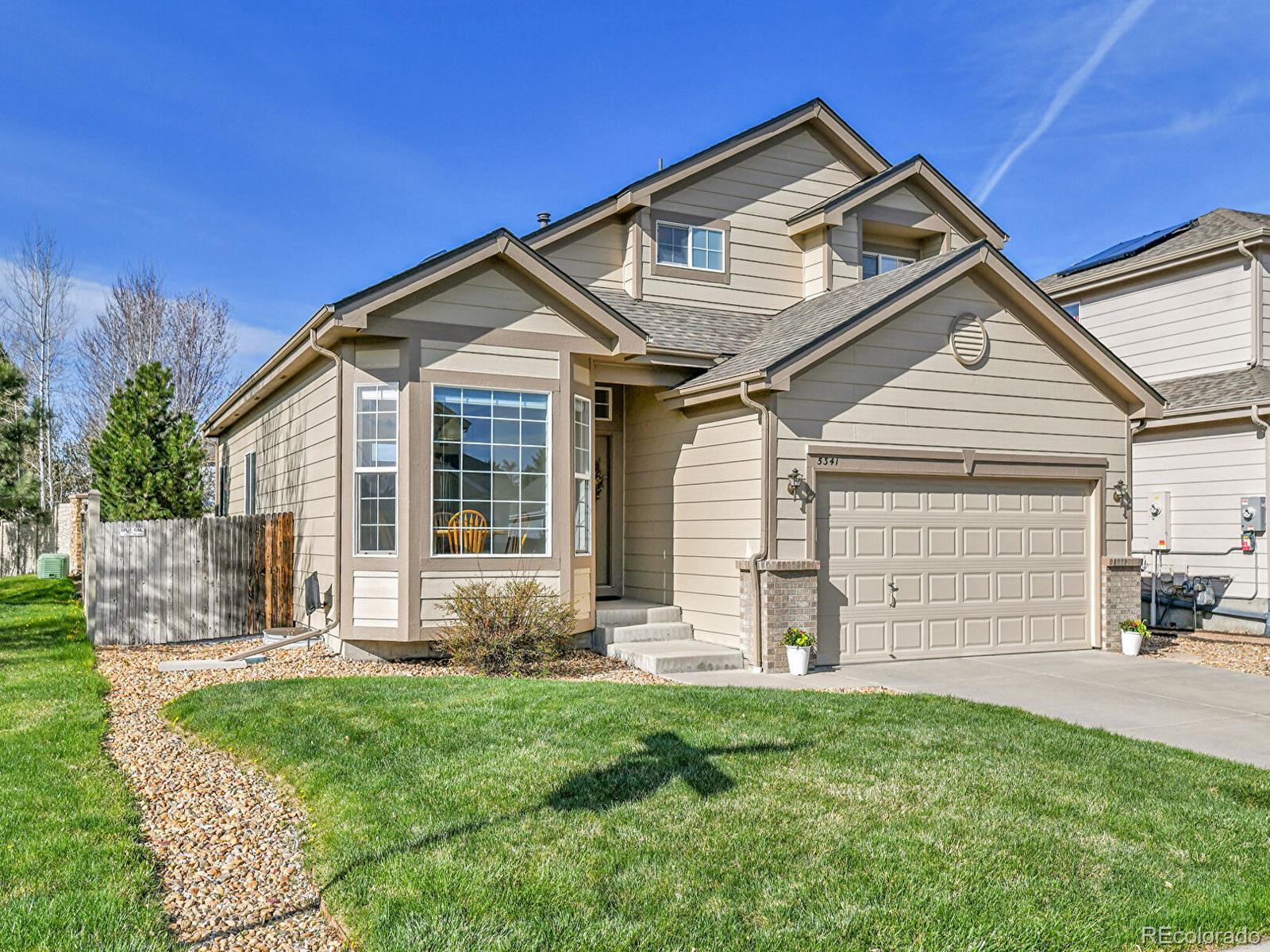 5341 N Rhyolite Way, parker MLS: 3789074 Beds: 3 Baths: 3 Price: $579,999