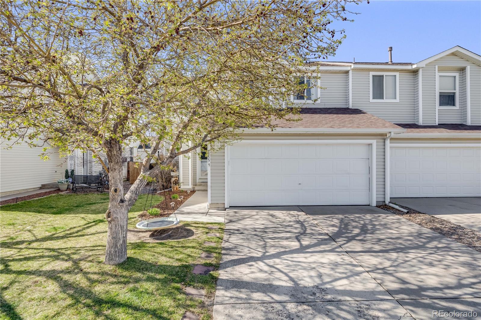 5559 S Quemoy Circle , Aurora  MLS: 3205227 Beds: 3 Baths: 3 Price: $465,000
