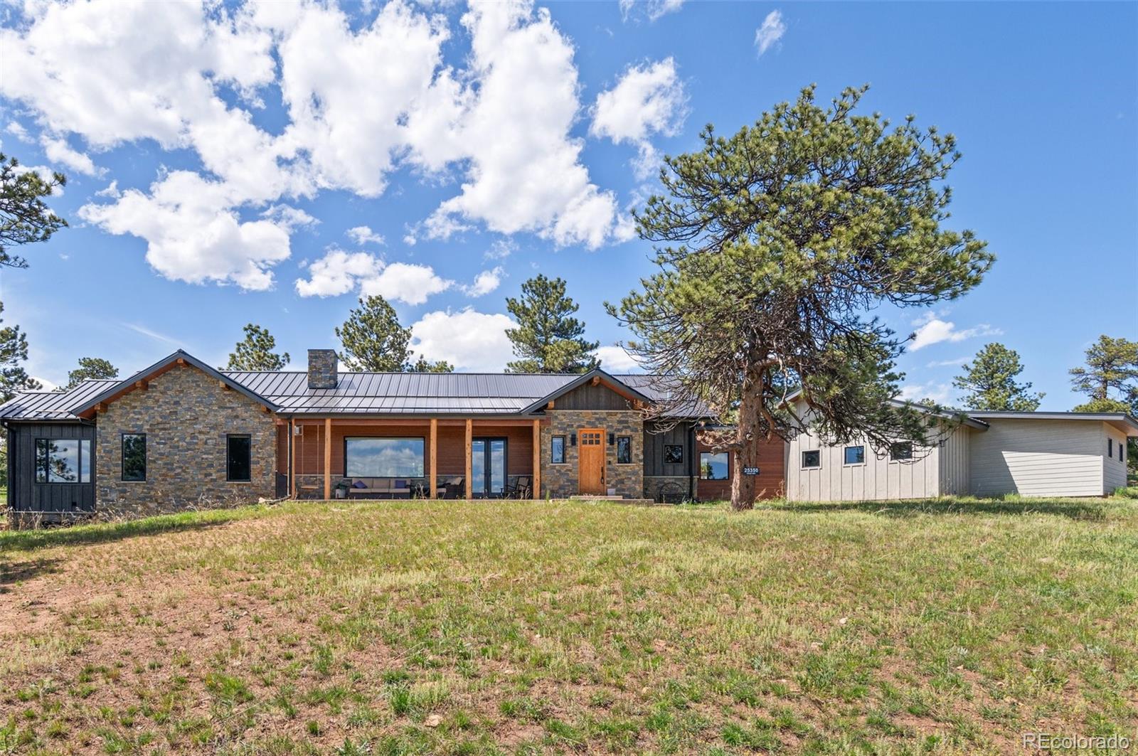 golden  House Search Picture