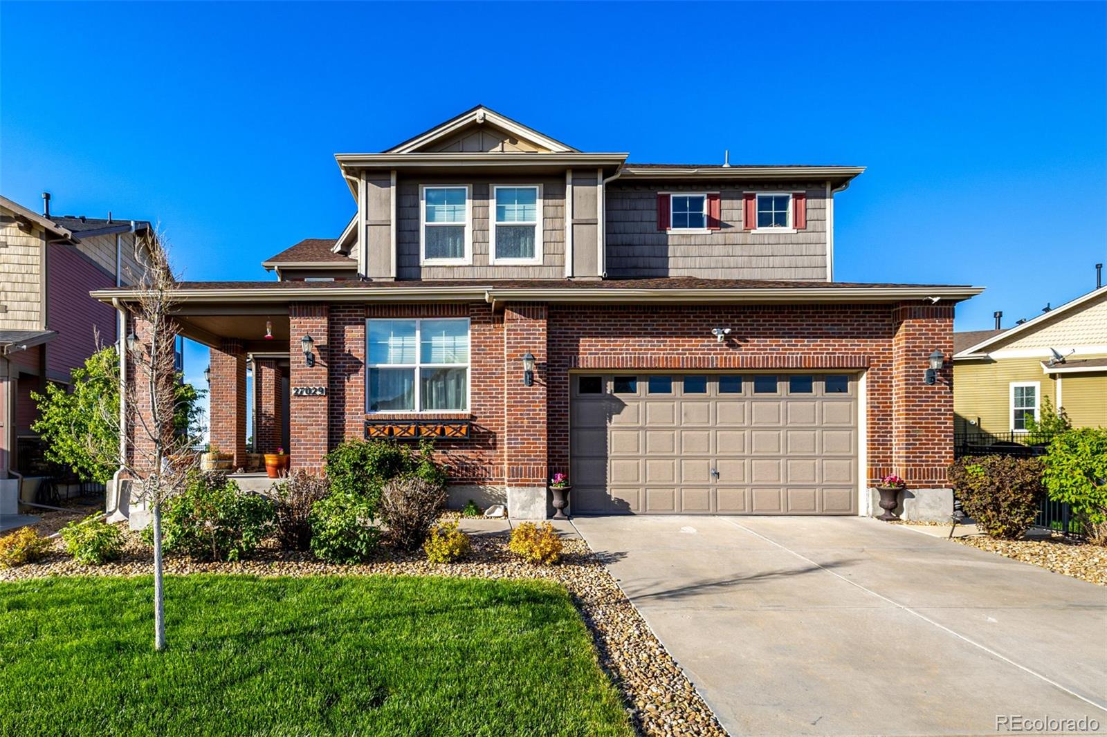 27029 E Irish Place, aurora MLS: 7744731 Beds: 4 Baths: 3 Price: $775,000