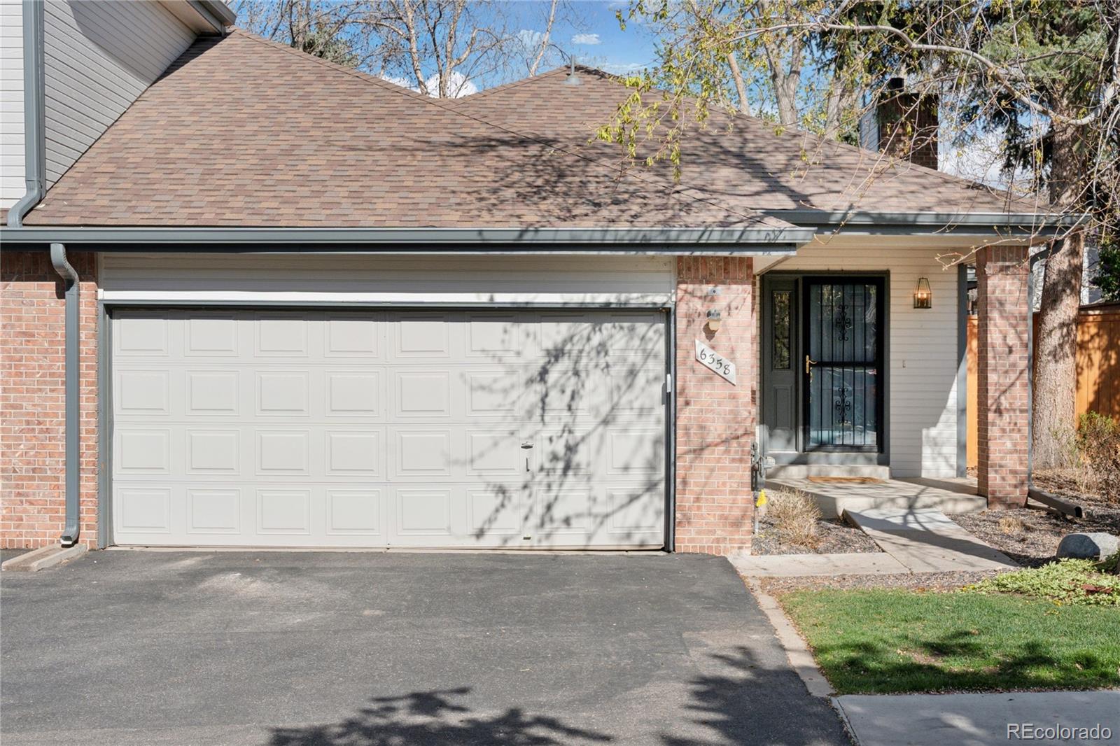 6358 S Jackson Street , Centennial  MLS: 9111023 Beds: 3 Baths: 3 Price: $579,000