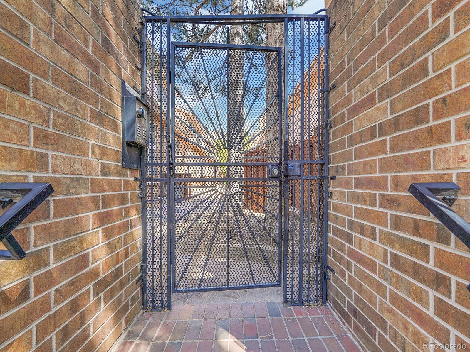 1011 N Pennsylvania Street, denver  House Search MLS Picture