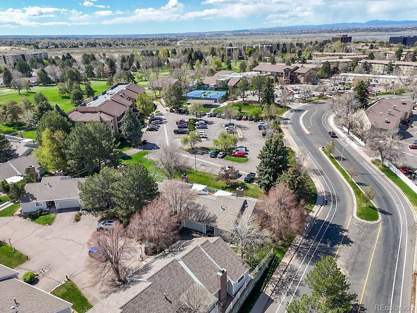 2840 S Heather Gardens Way A, Aurora  MLS: 1534079 Beds: 4 Baths: 3 Price: $525,000