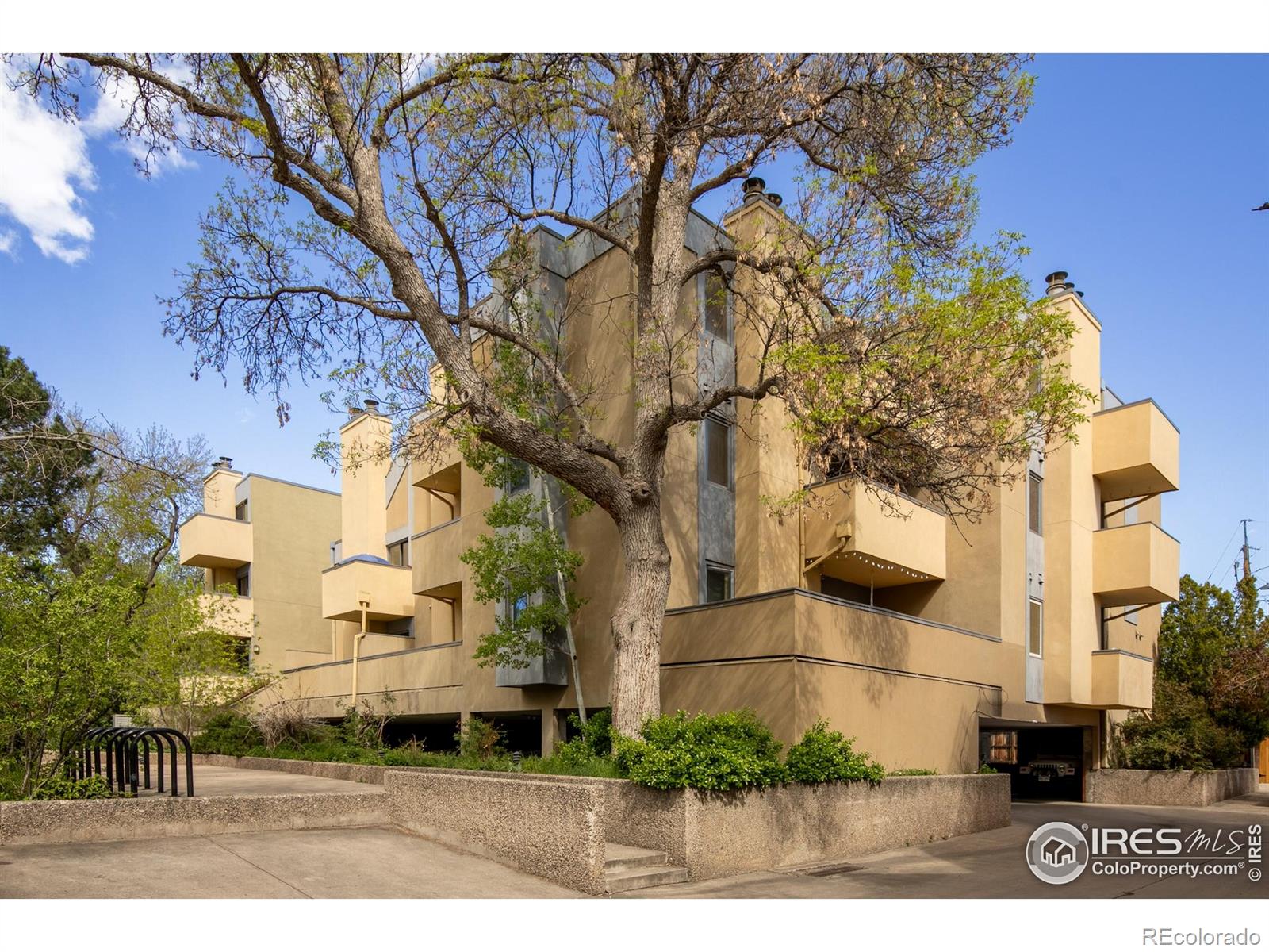 boulder  House Search Picture