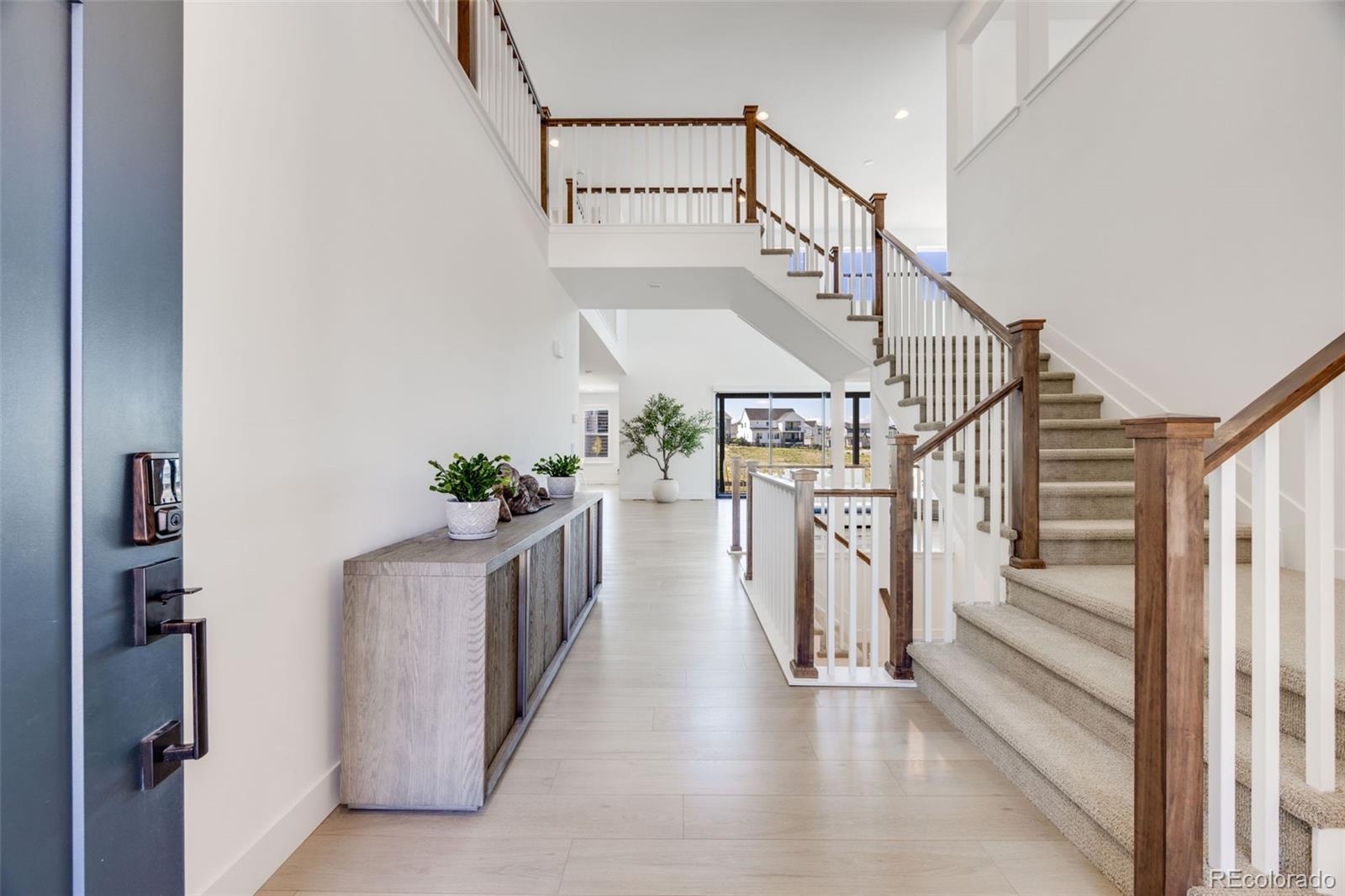 6677  Crossbridge Circle, castle pines  House Search MLS Picture