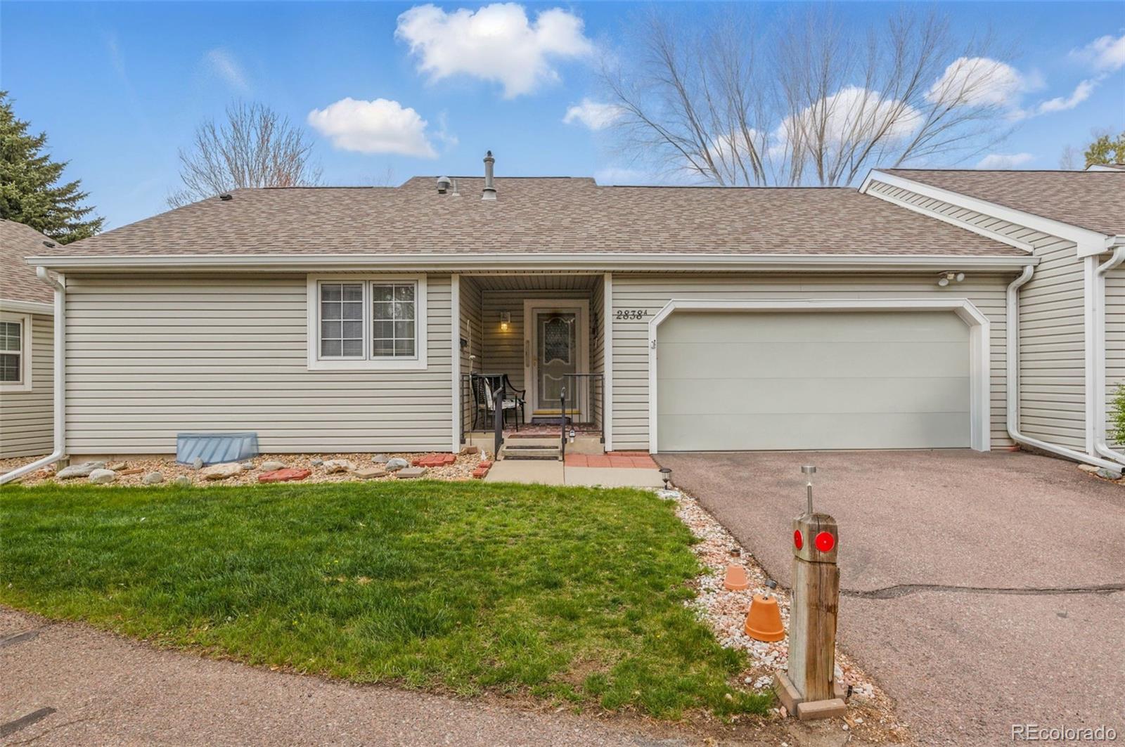 2838 S Heather Gardens Way A, Aurora  MLS: 3569651 Beds: 2 Baths: 3 Price: $475,000
