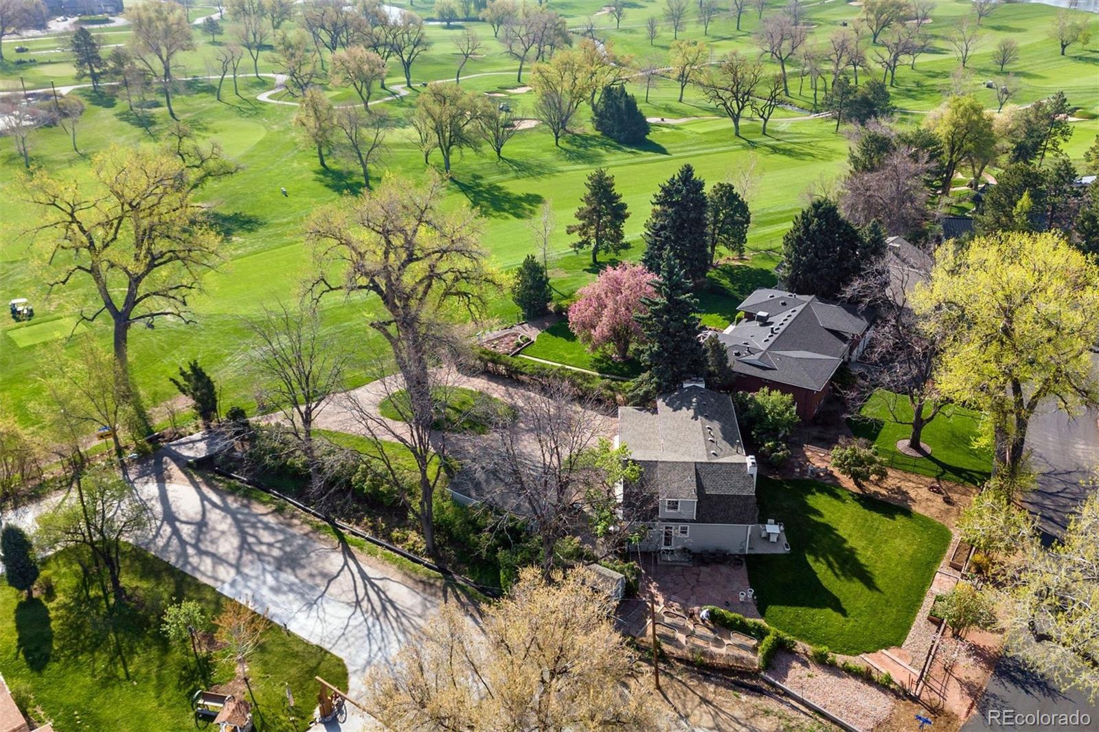 6990 W 9th Place, lakewood MLS: 9445457 Beds: 4 Baths: 4 Price: $1,650,000