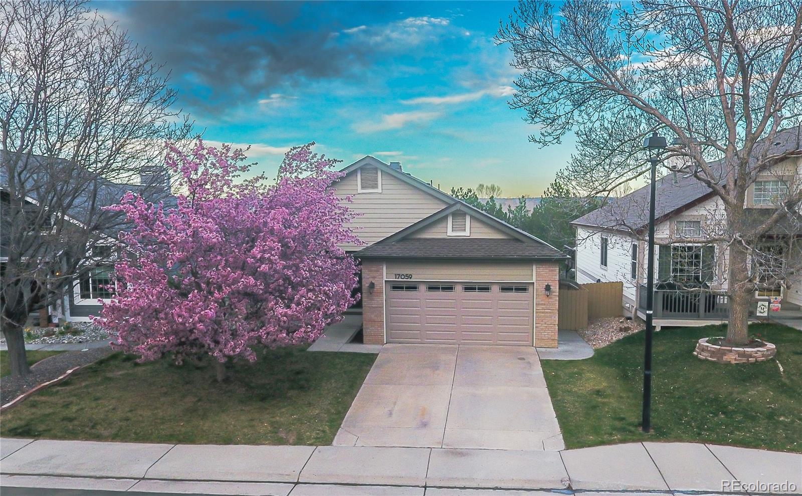 17059  Motsenbocker Way, parker MLS: 7846911 Beds: 4 Baths: 3 Price: $679,500