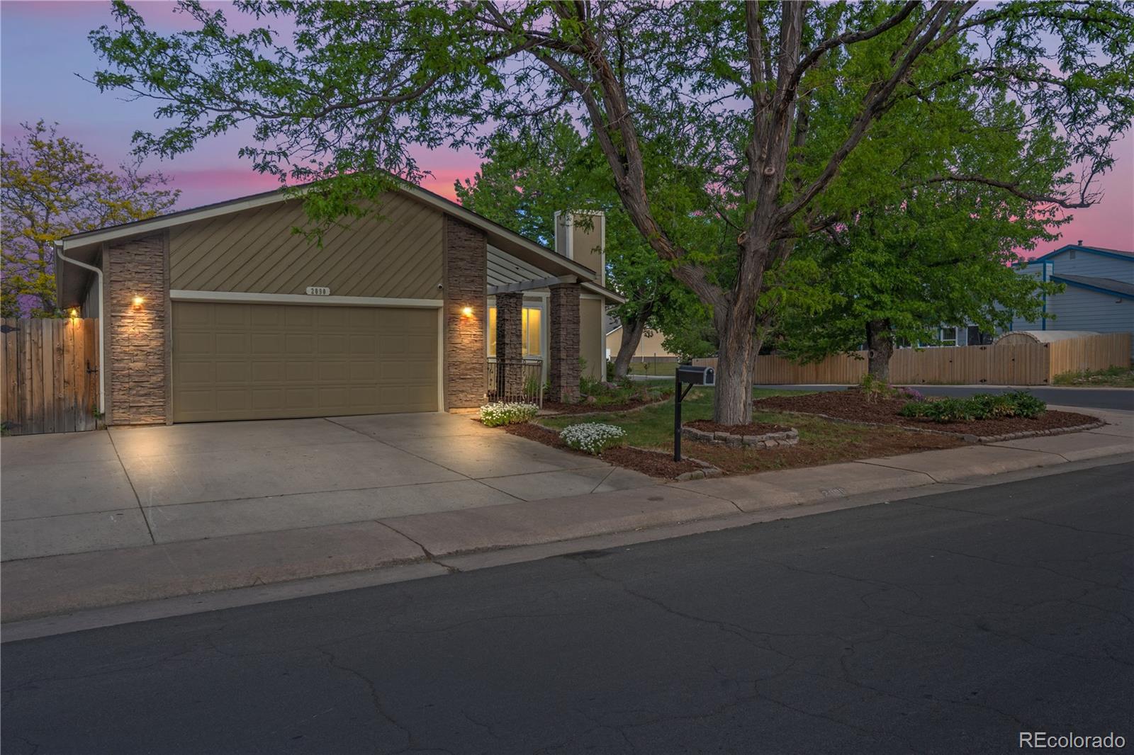 aurora  House Search Picture