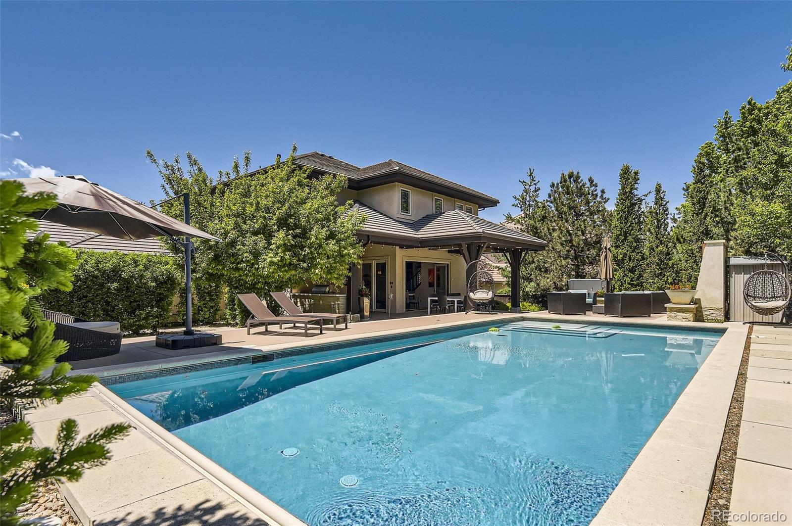 lone tree  House Search Picture