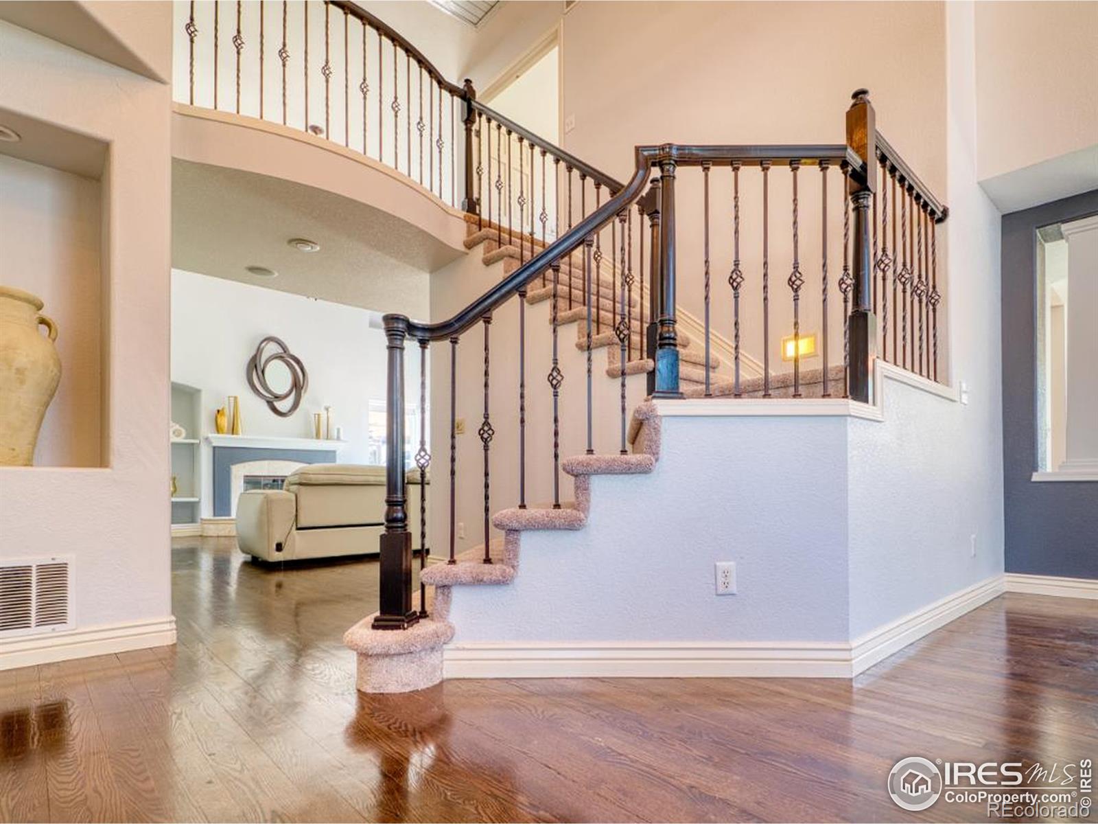 10583  Oakmoor Circle, parker  House Search MLS Picture