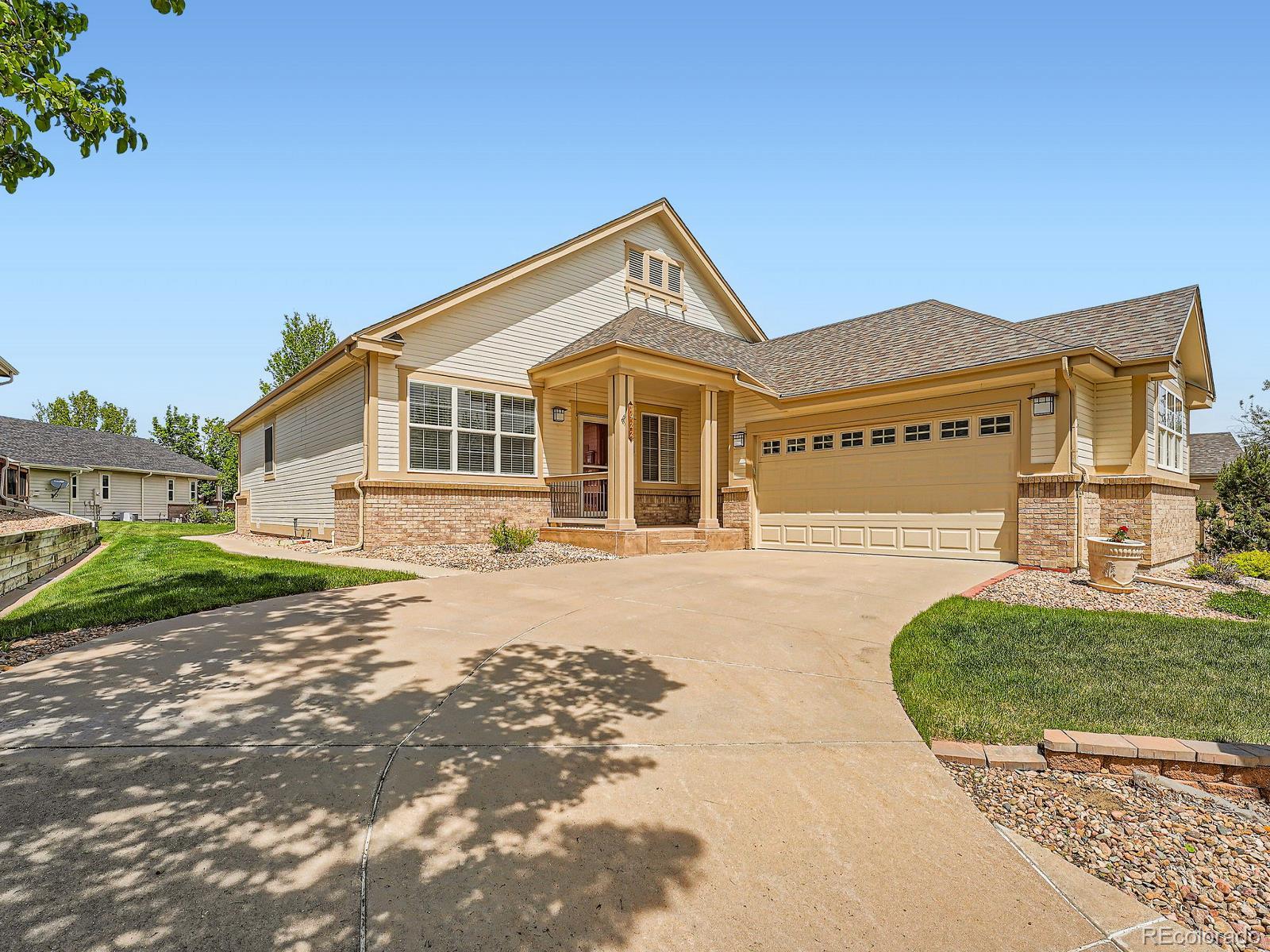 7922 S Algonquian Way, aurora MLS: 9149332 Beds: 2 Baths: 2 Price: $725,000
