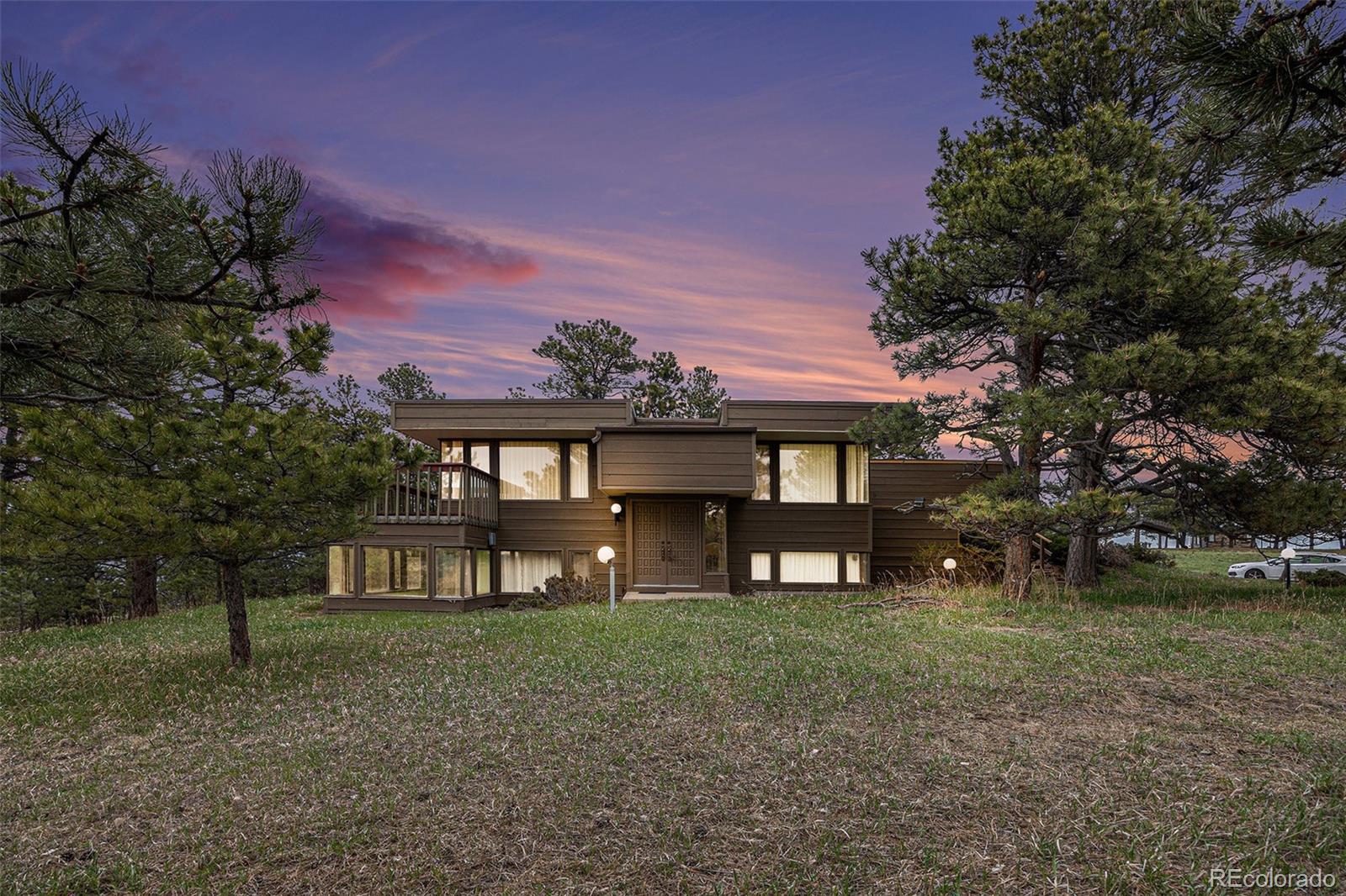 golden  House Search Picture