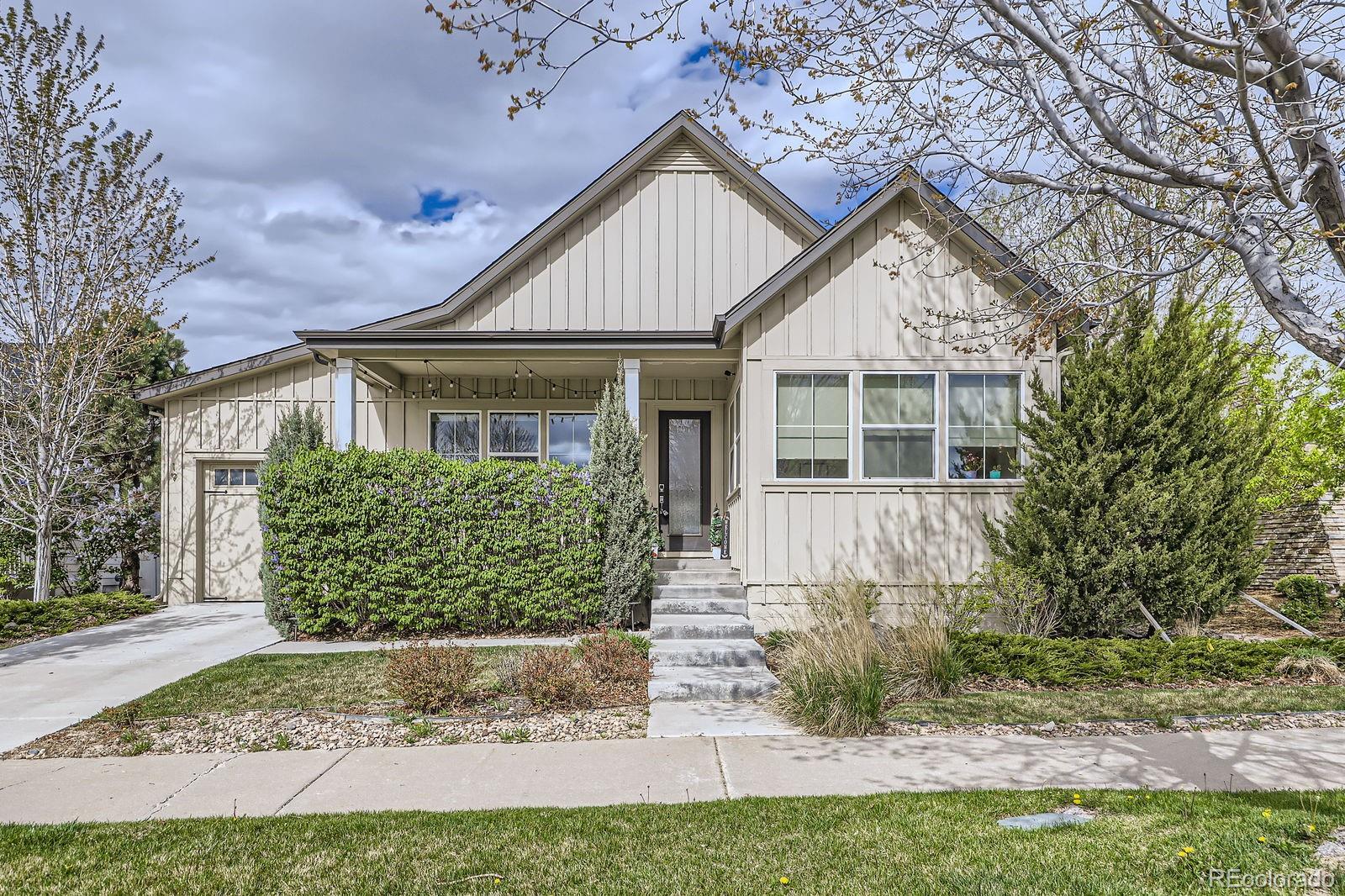 19 S 45th Avenue, brighton MLS: 4516795 Beds: 4 Baths: 3 Price: $620,000