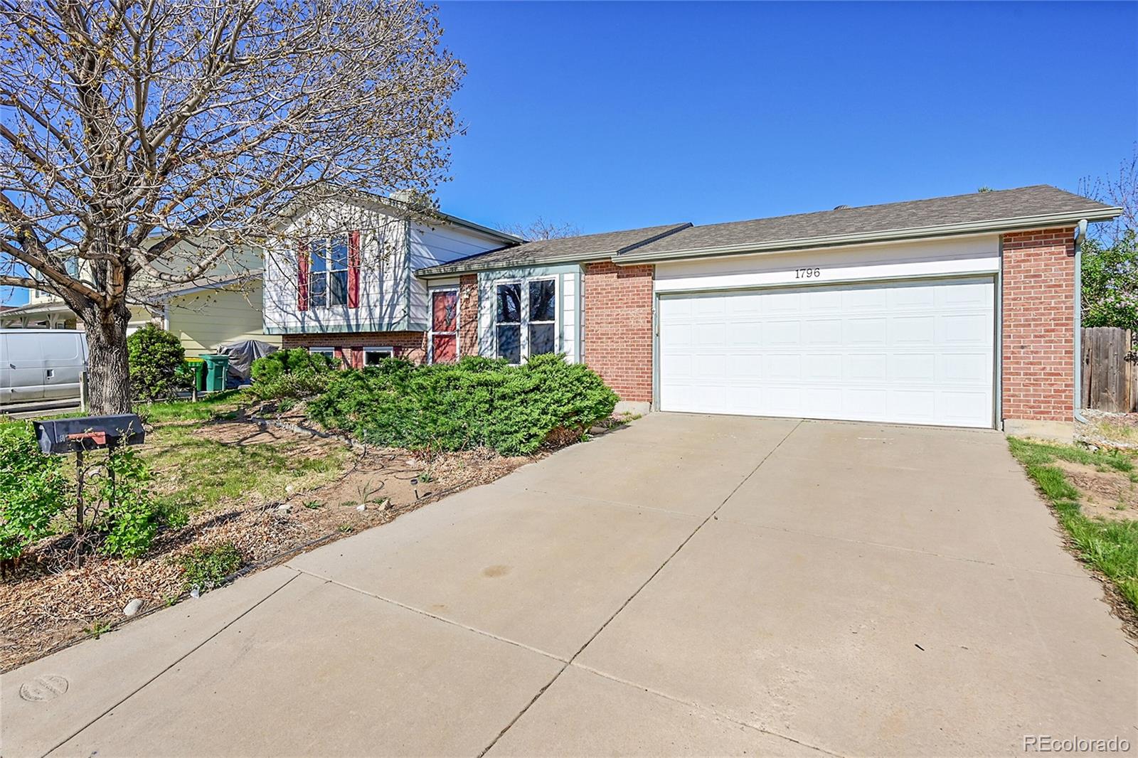 1796 S Yampa Way, aurora  House Search MLS Picture